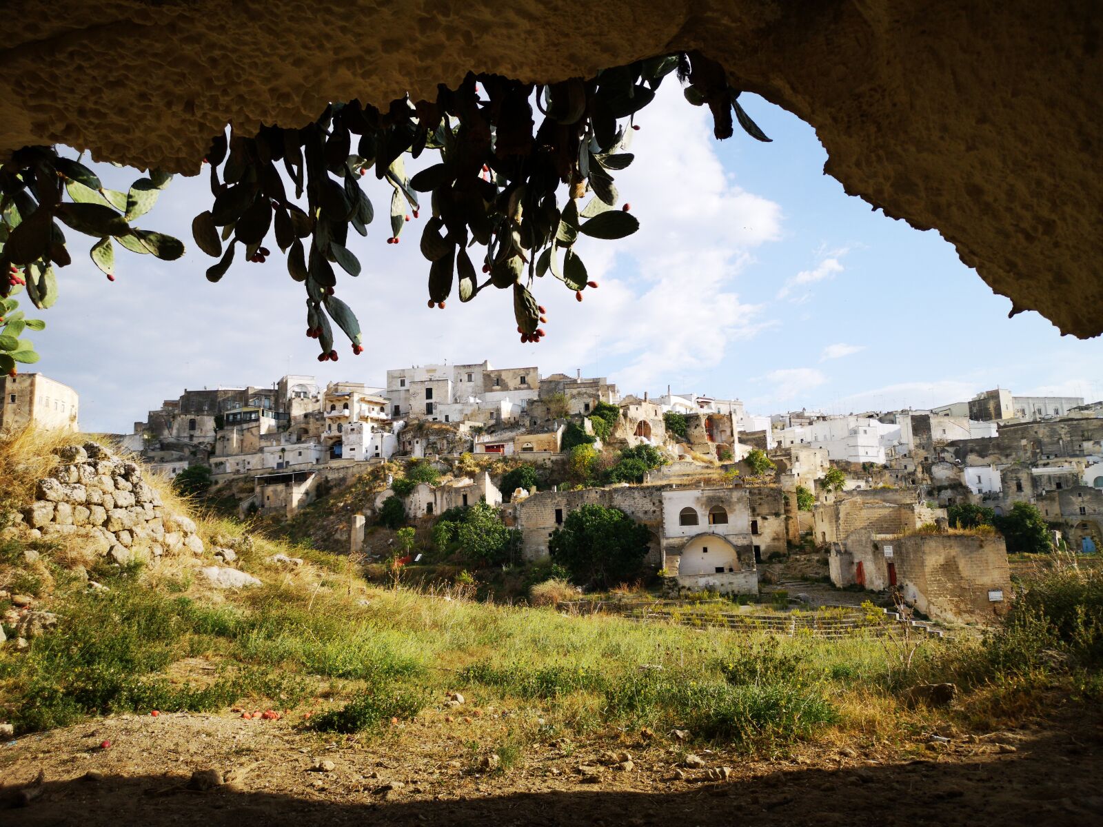 HUAWEI CLT-L29 sample photo. Ginosa, the cave house photography