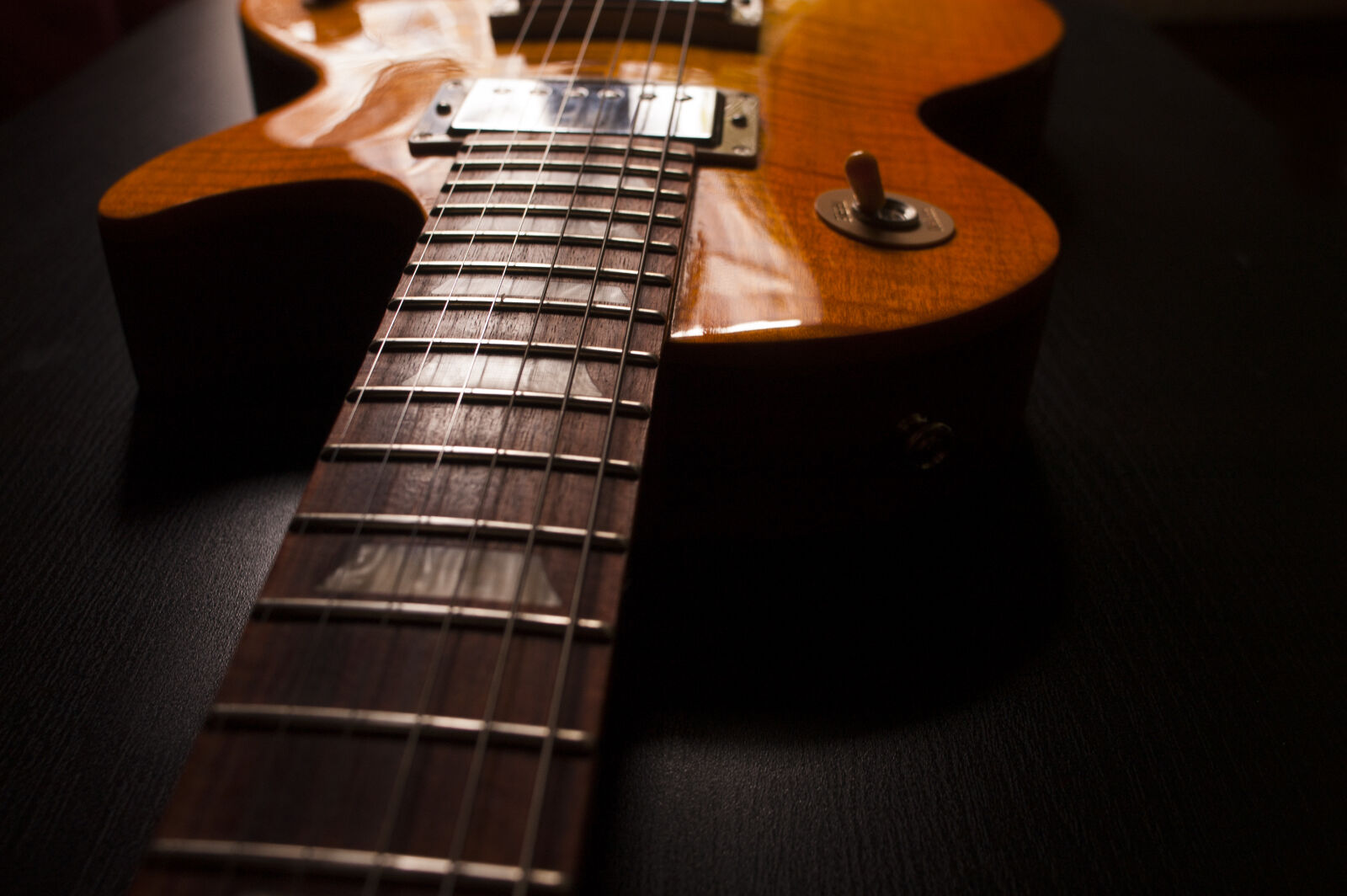 Nikon D100 sample photo. Electric, guitar, guitar photography