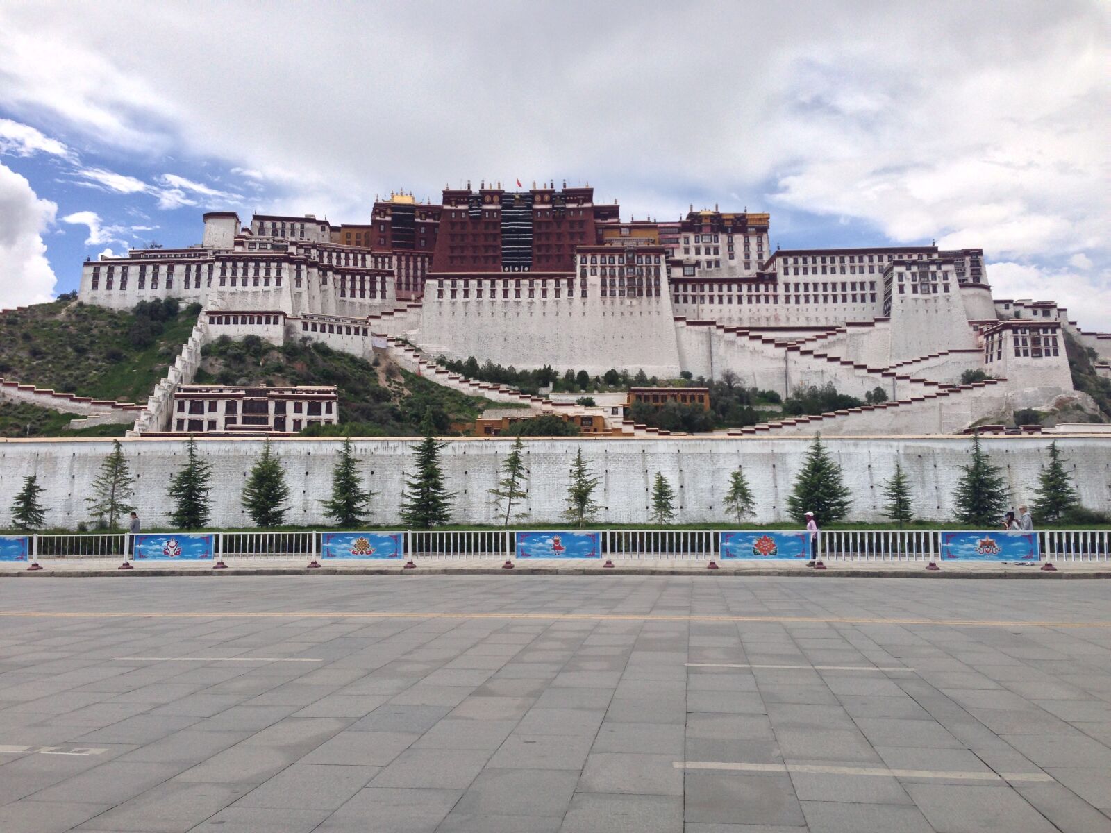 Apple iPhone 5 sample photo. Tibet, the potala palace photography