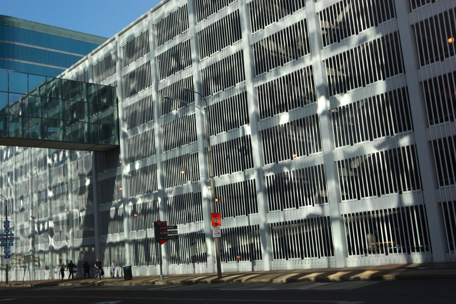Canon EF 24-70mm F2.8L USM sample photo. Parking, deck photography