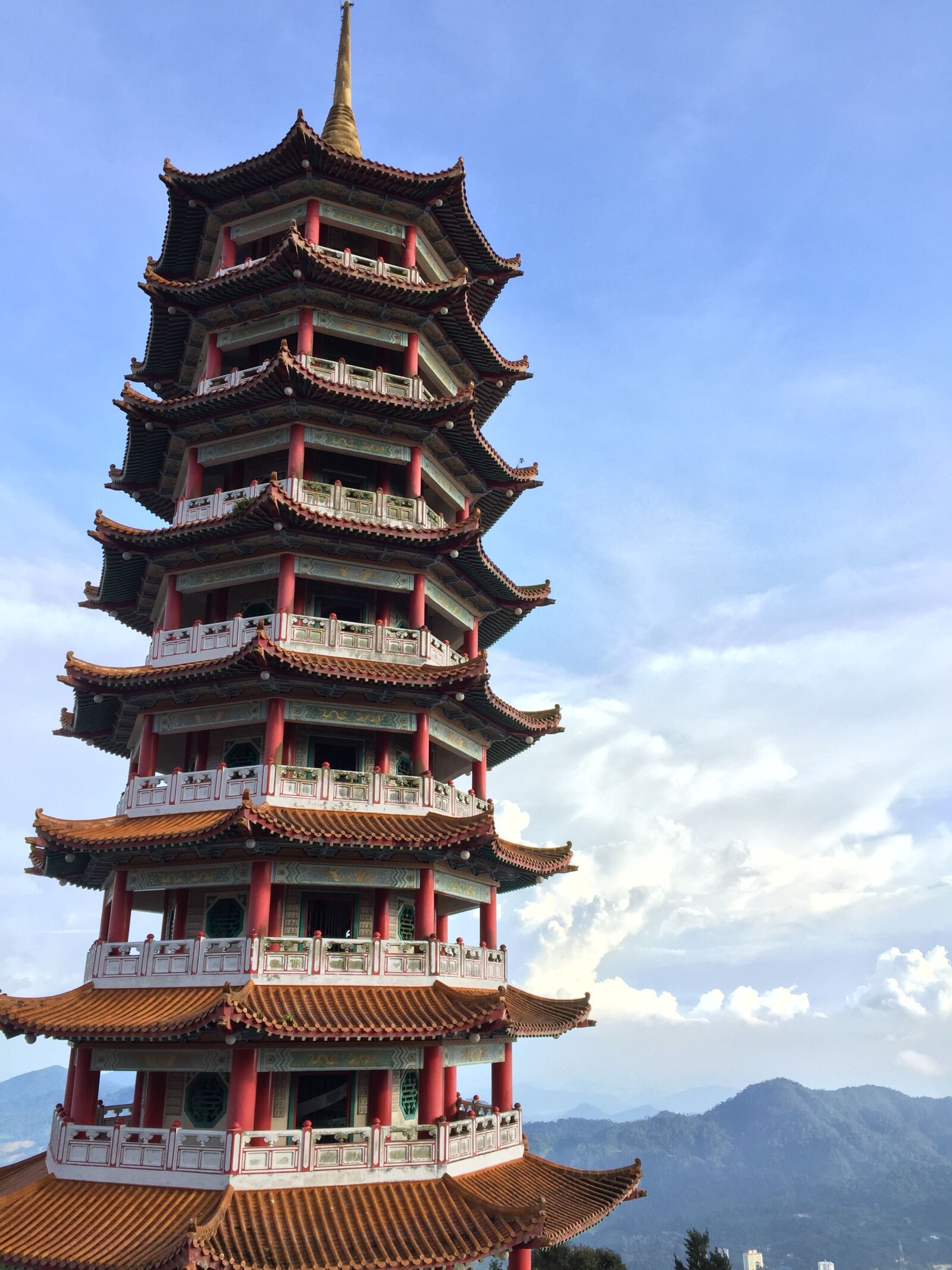 Apple iPhone 6 sample photo. Pagoda, travel, architecture photography