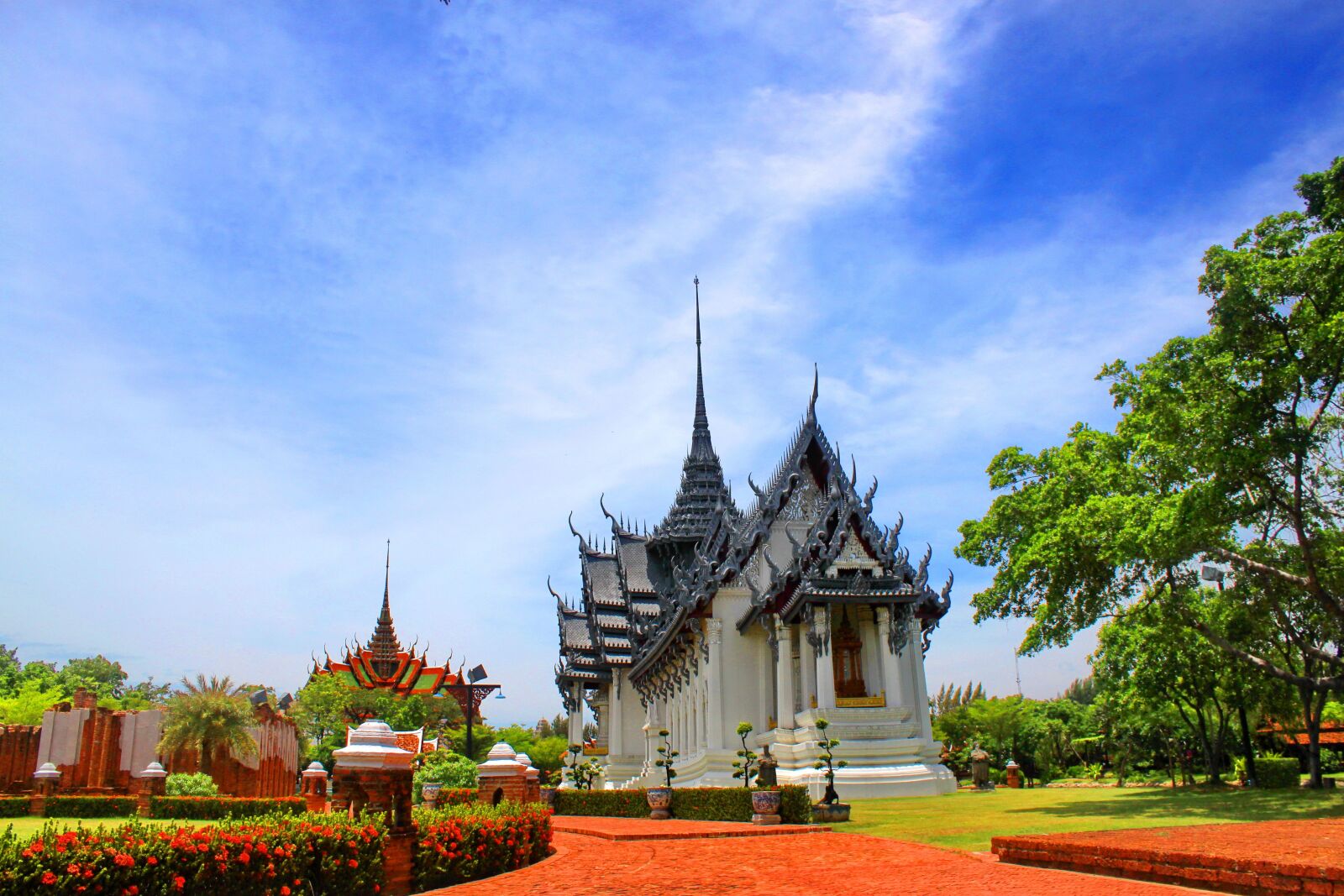 Canon EOS 500D (EOS Rebel T1i / EOS Kiss X3) sample photo. Thailand, ancient siam, tourism photography