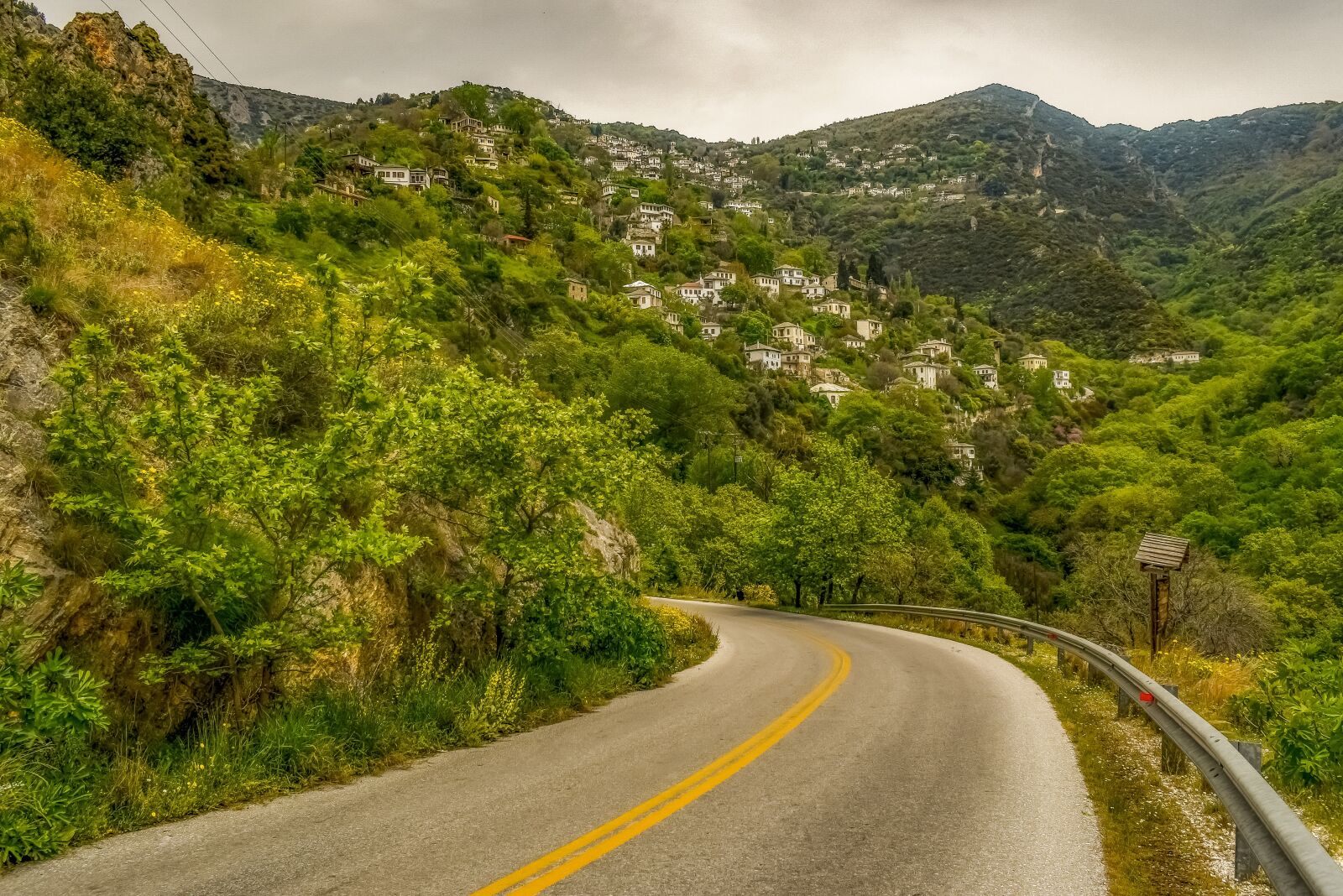 Nikon D3300 sample photo. Road, scenery, rural photography