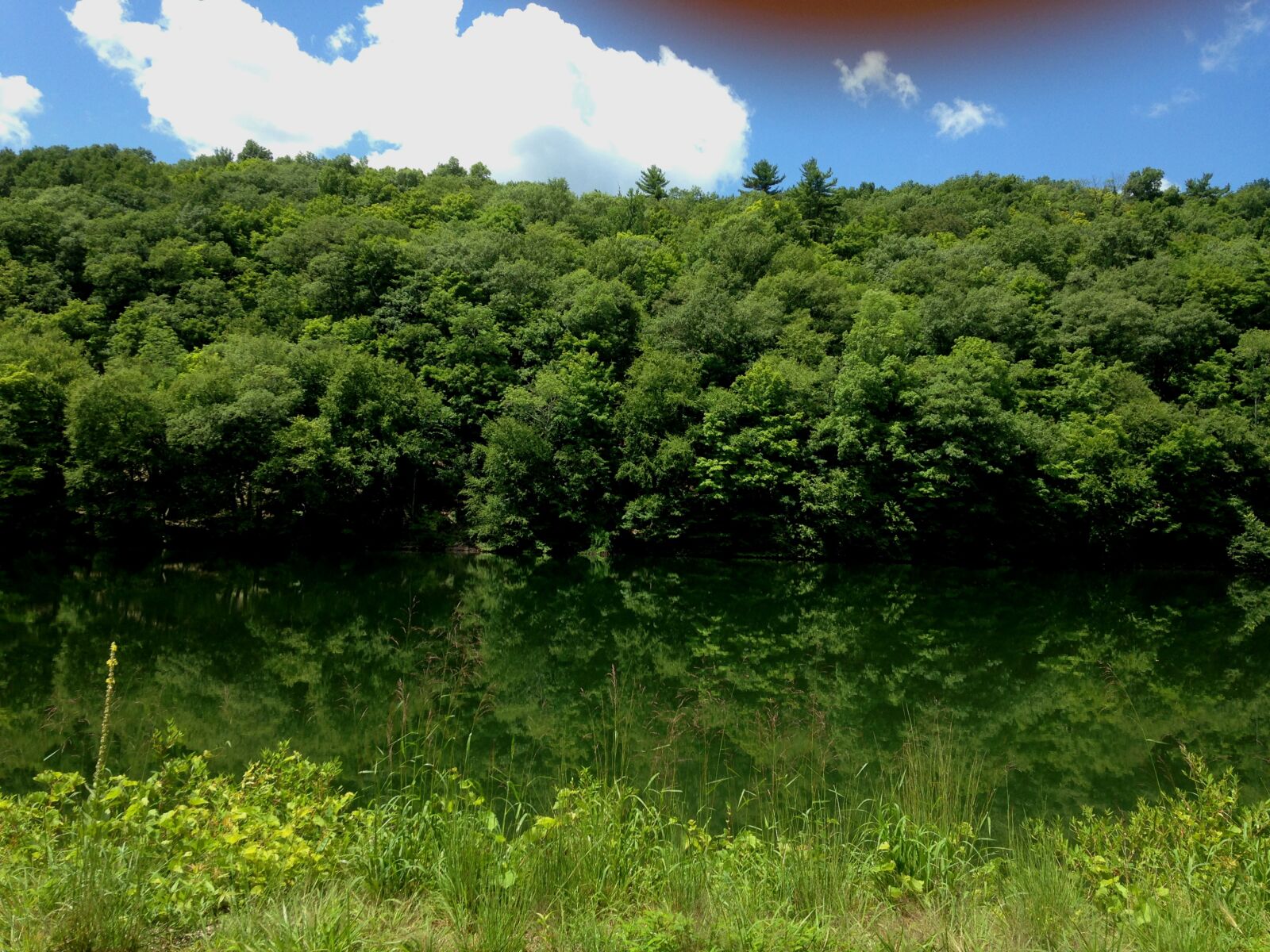 iPhone 5c back camera 4.12mm f/2.4 sample photo. Lake, blue, sky photography