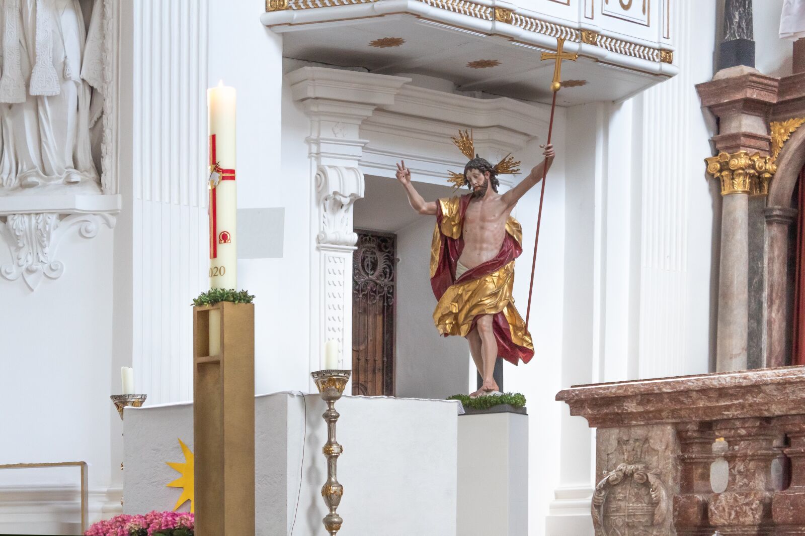 Canon EOS 1300D (EOS Rebel T6 / EOS Kiss X80) sample photo. Easter candle, jesus, risen photography