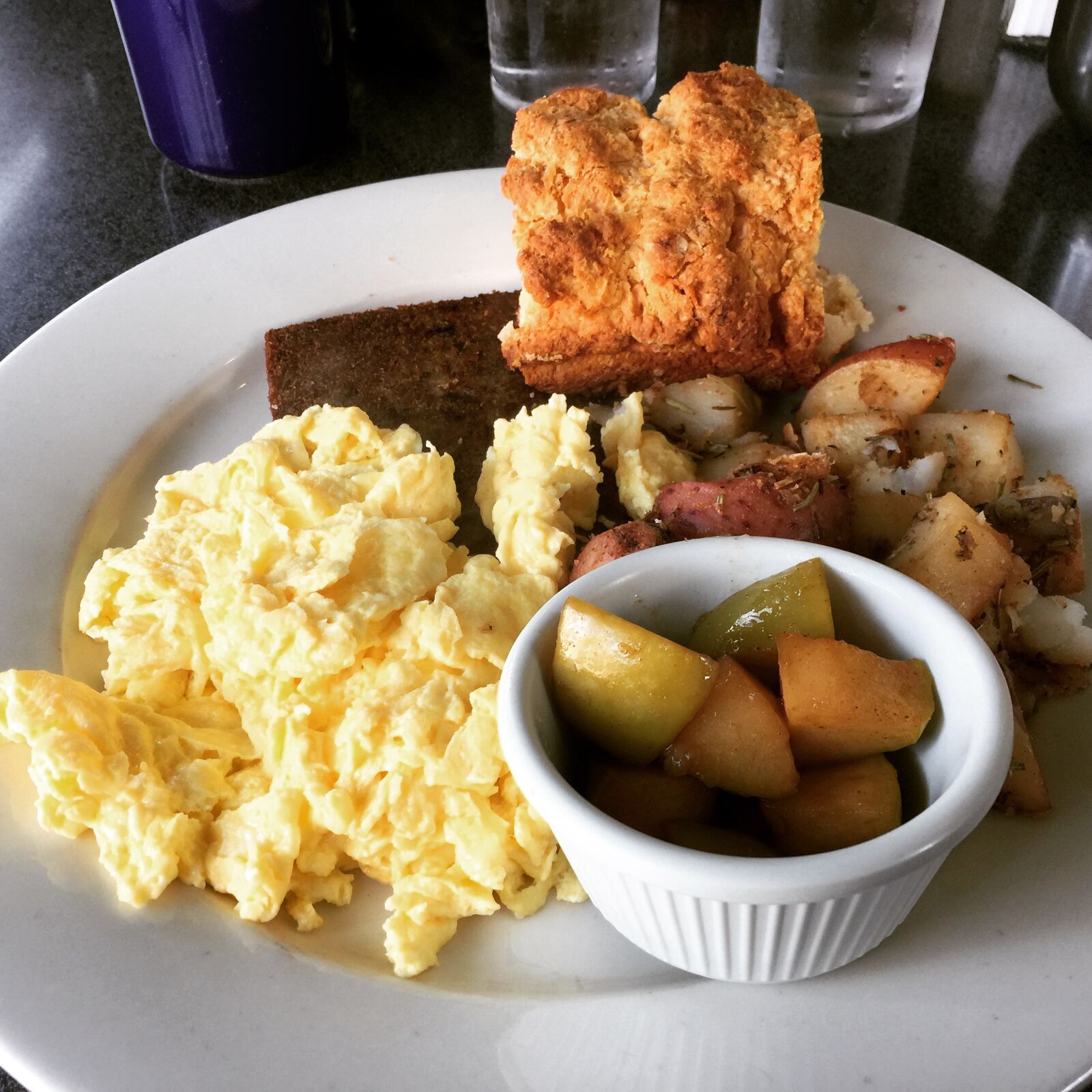 iPhone 6 Plus back camera 4.15mm f/2.2 sample photo. Breakfast, diner, eggs, restaurant photography