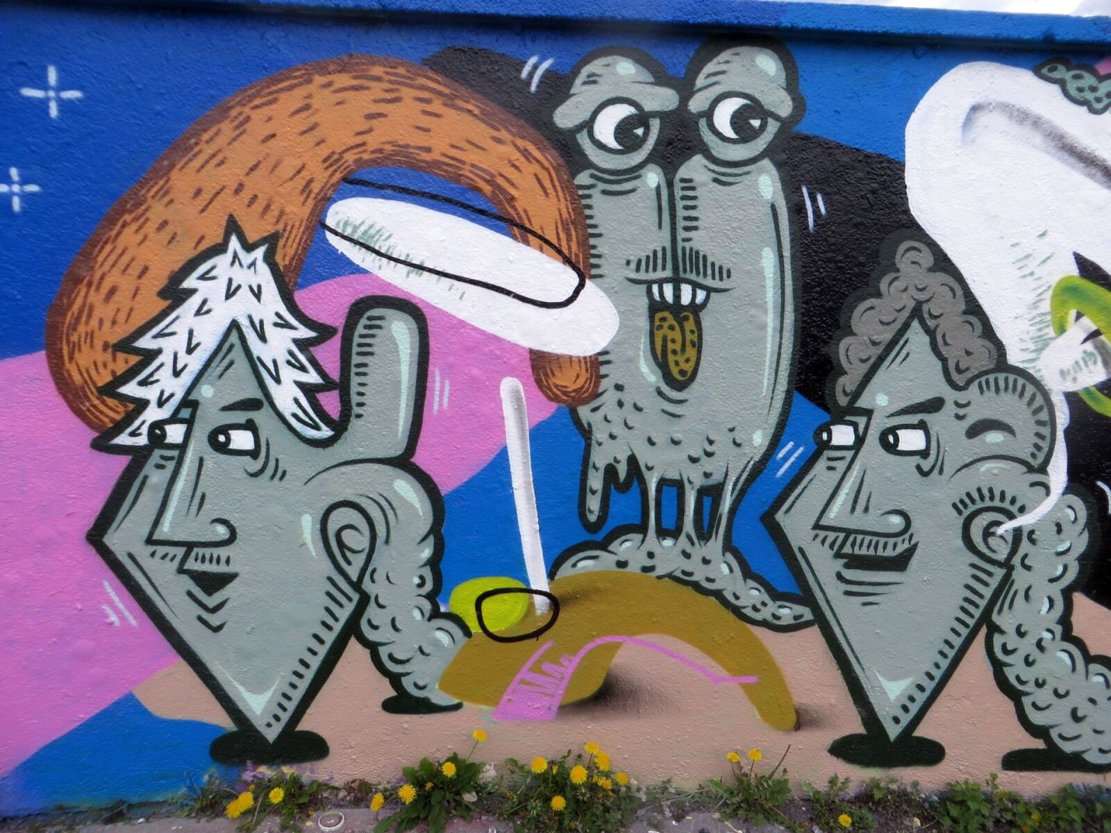 Canon PowerShot SX270 HS sample photo. Grafftiy, sprayer, art photography