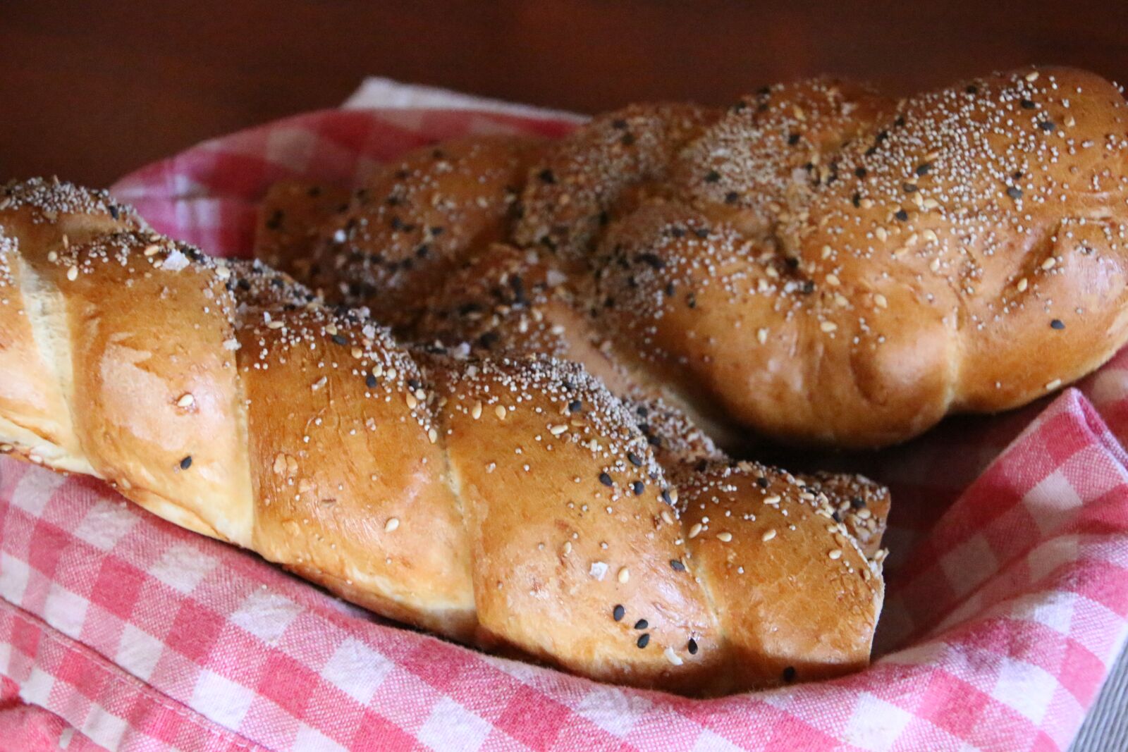 Canon EOS 70D sample photo. Bread, breakfast, coffee break photography