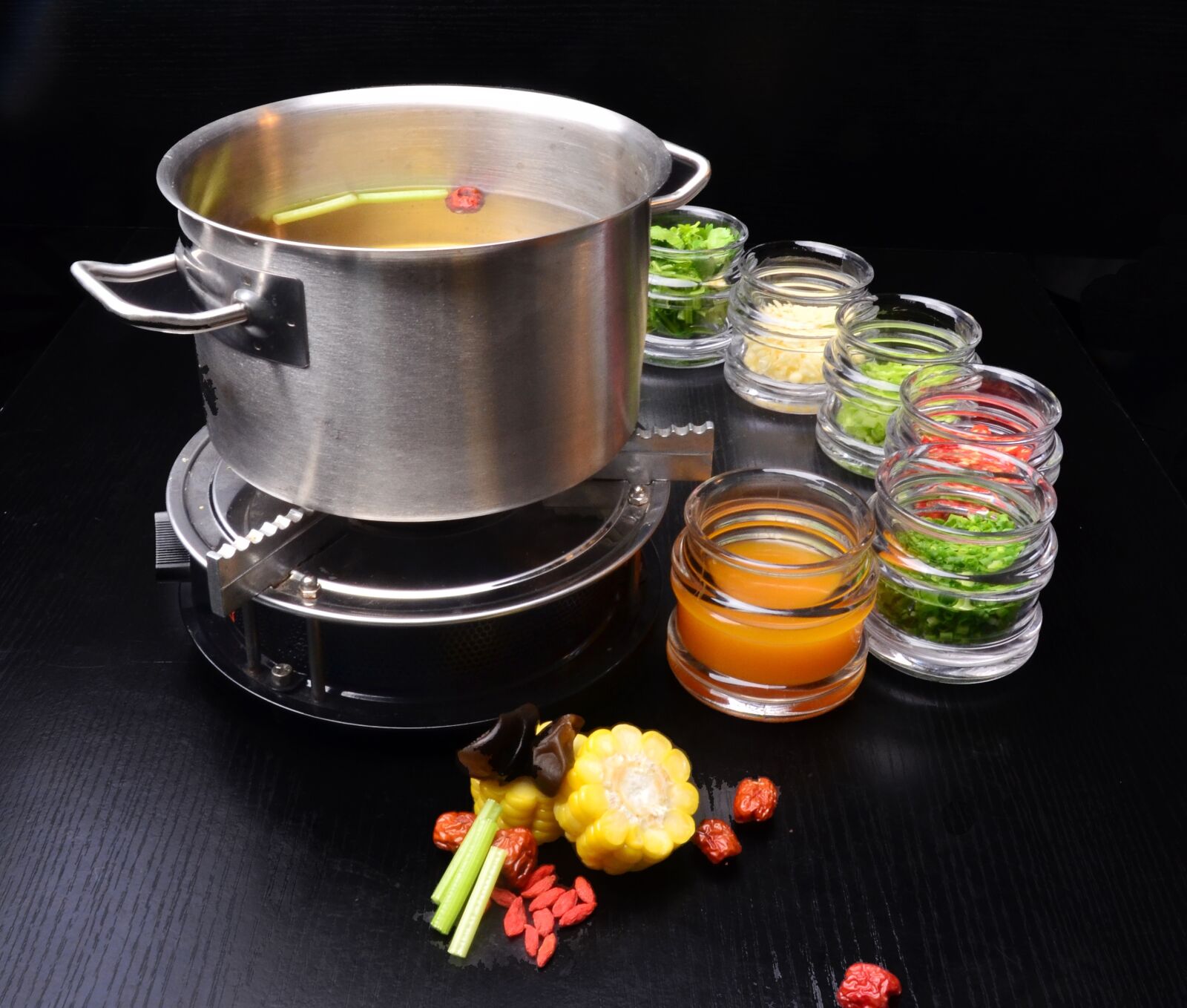 Nikon D7000 sample photo. Chafing dish, bottoms, ingredients photography