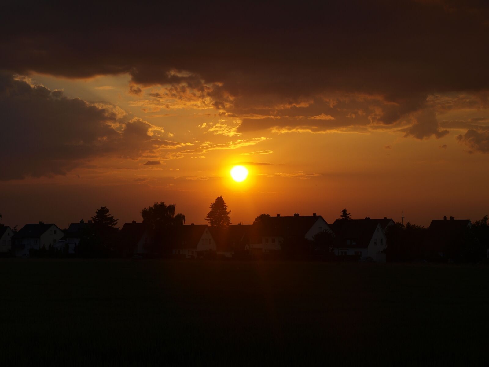Olympus E-450 (EVOLT E-450) sample photo. Sunset, l bbecke, north photography