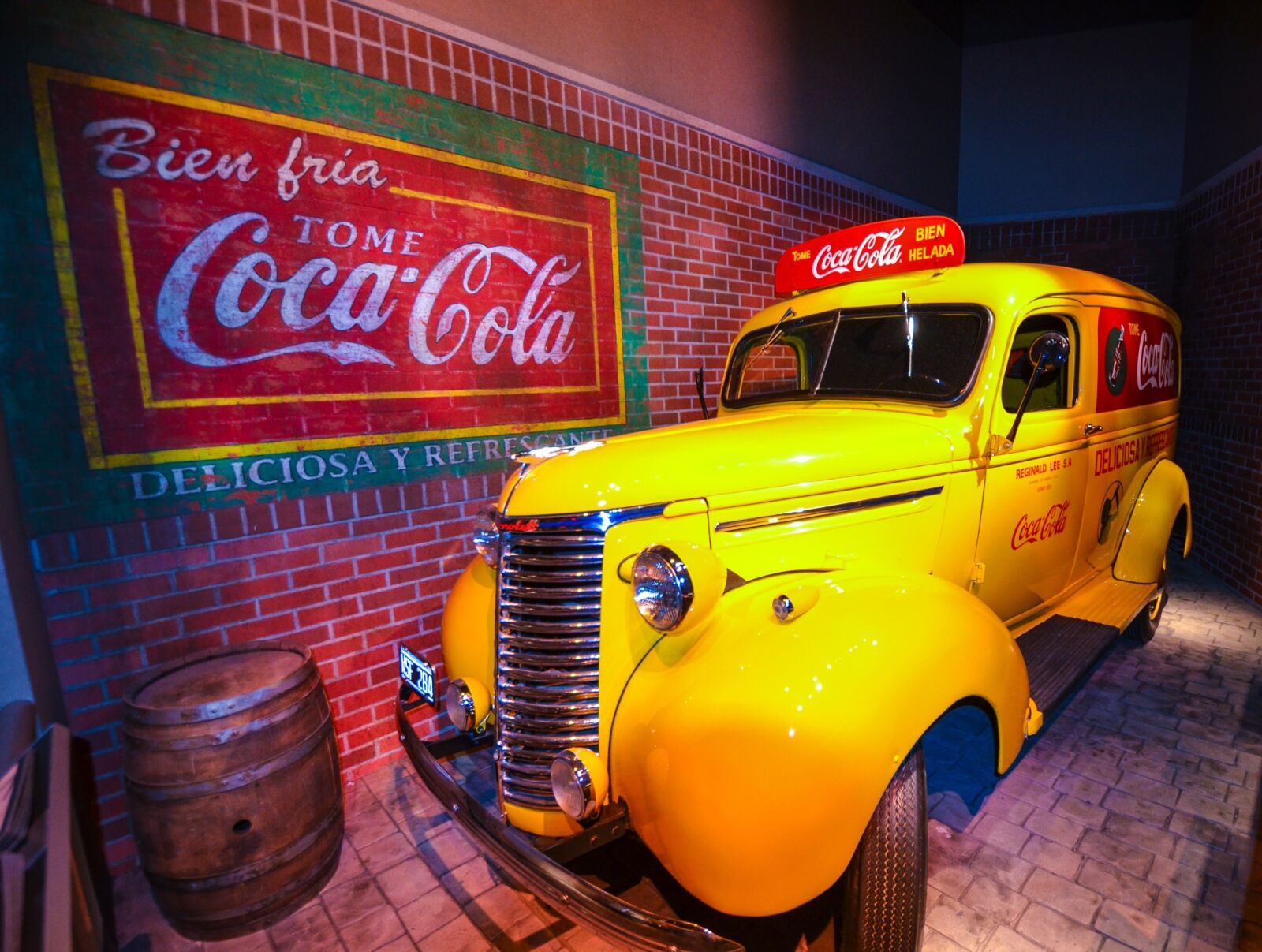 Nikon D5100 sample photo. Atlanta, georgia, coca cola photography