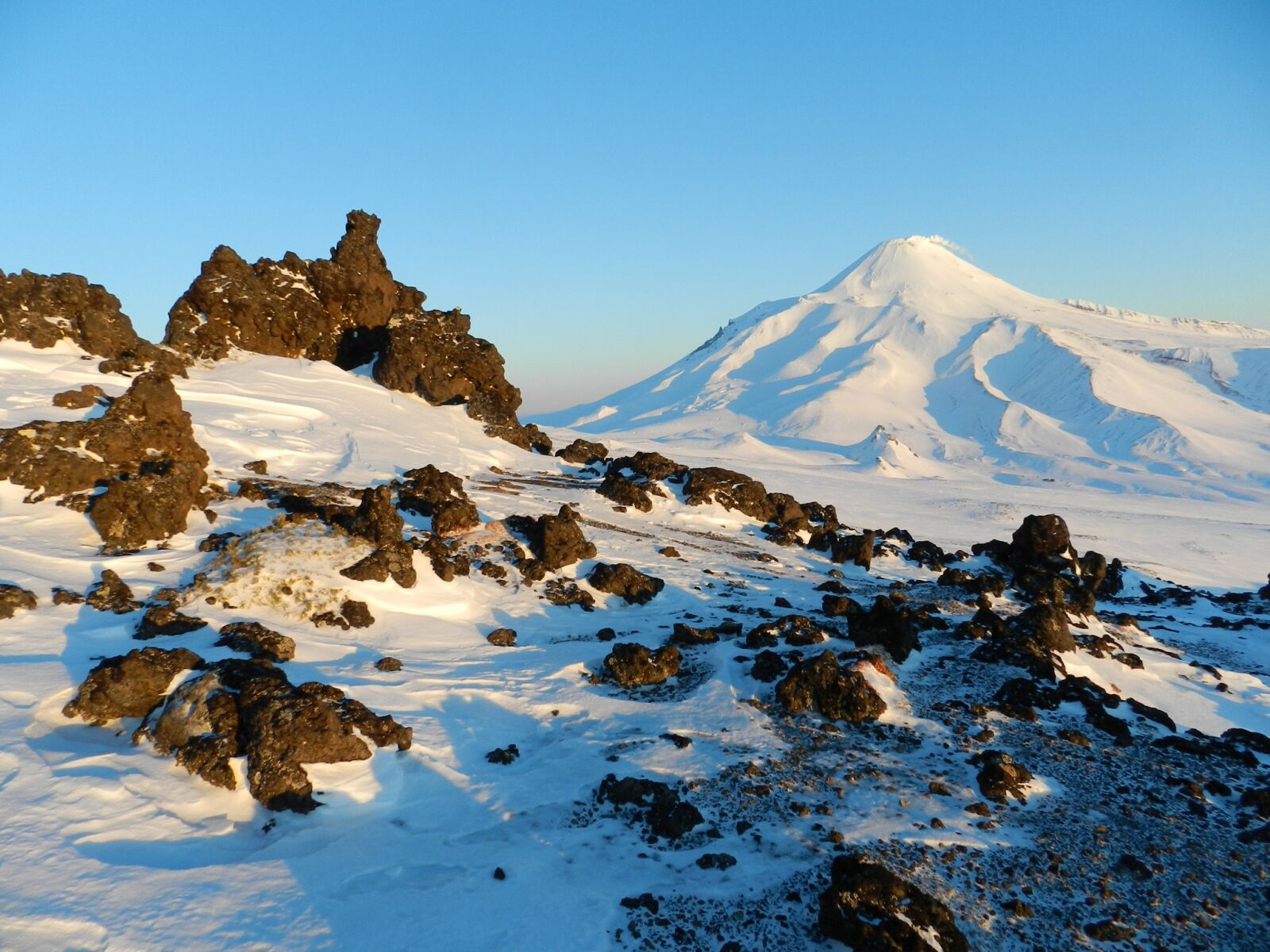 Nikon Coolpix P500 sample photo. Volcano, the volcano avachinsky photography