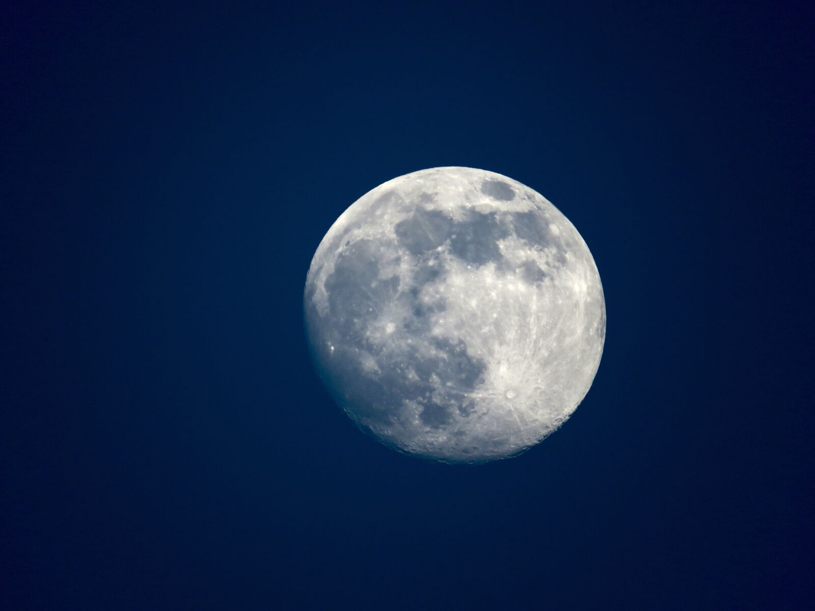 Canon PowerShot SX60 HS sample photo. Moon, the supermoon, evening photography