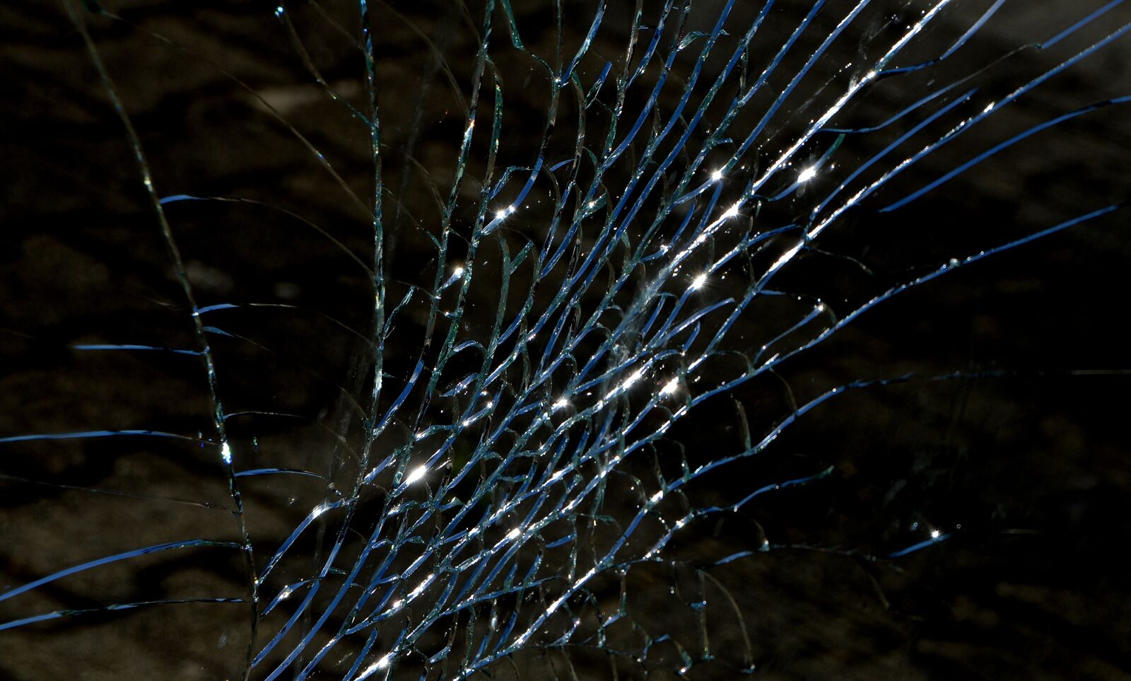 Nikon D3200 sample photo. Glass, splitter, spring photography