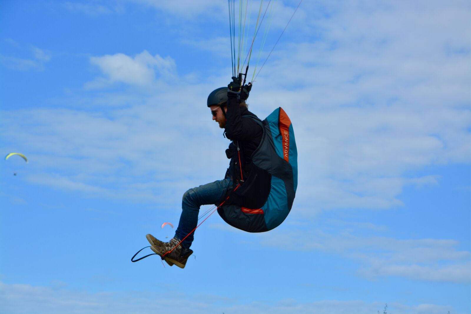 Nikon D5200 sample photo. Paragliding, paraglider, fifth wheel photography