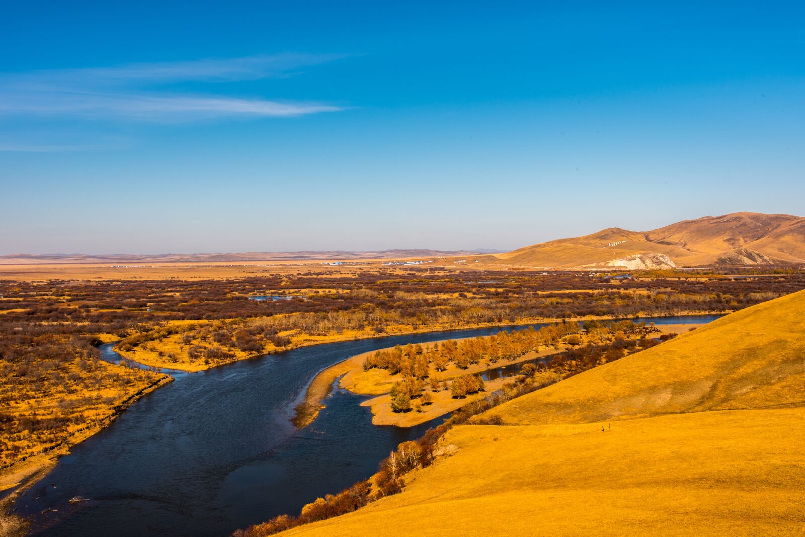 Nikon D750 sample photo. Golden autumn, hulunbeir, prairie photography
