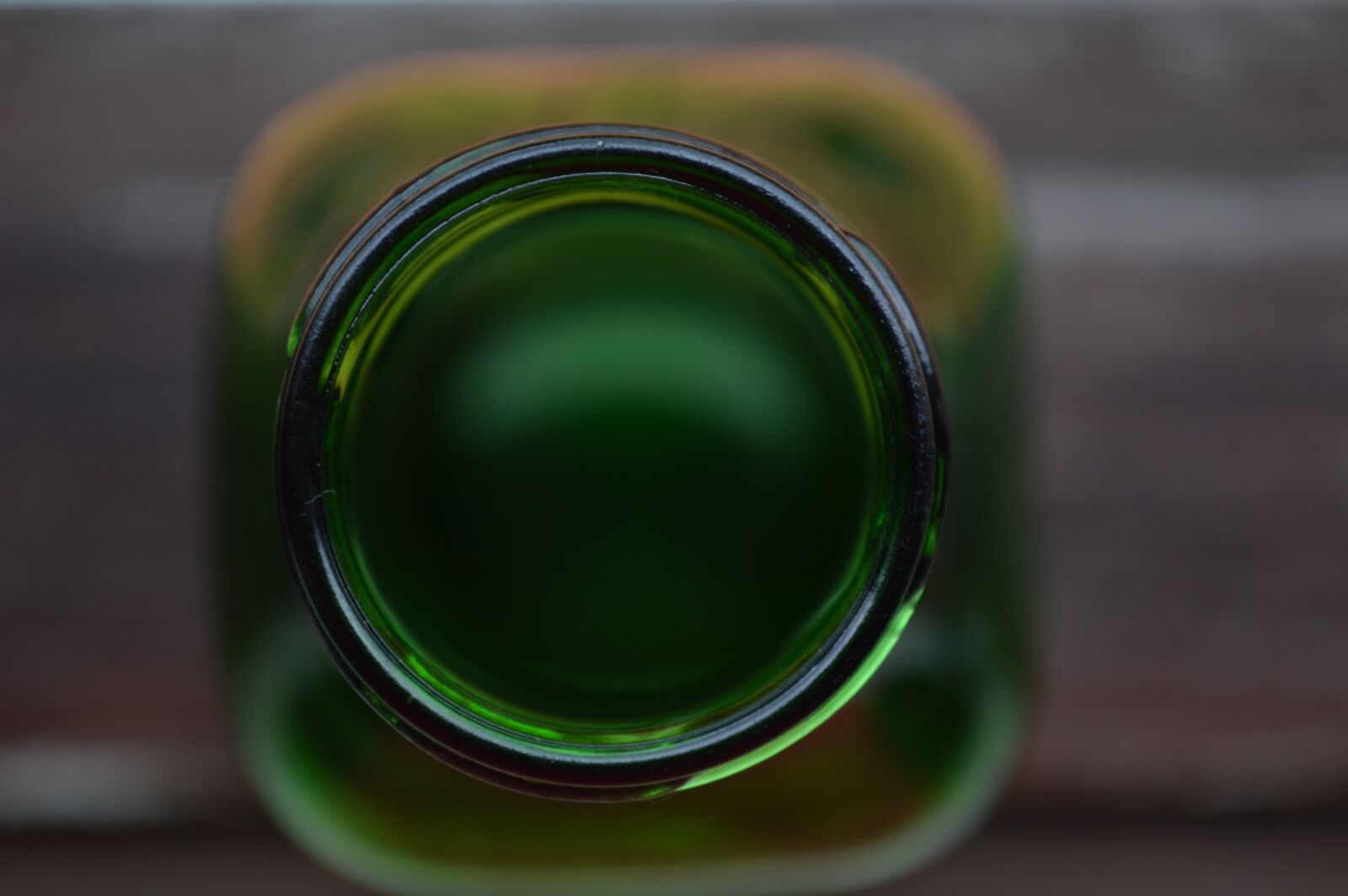 Nikon D3200 sample photo. Circle, green, focus photography