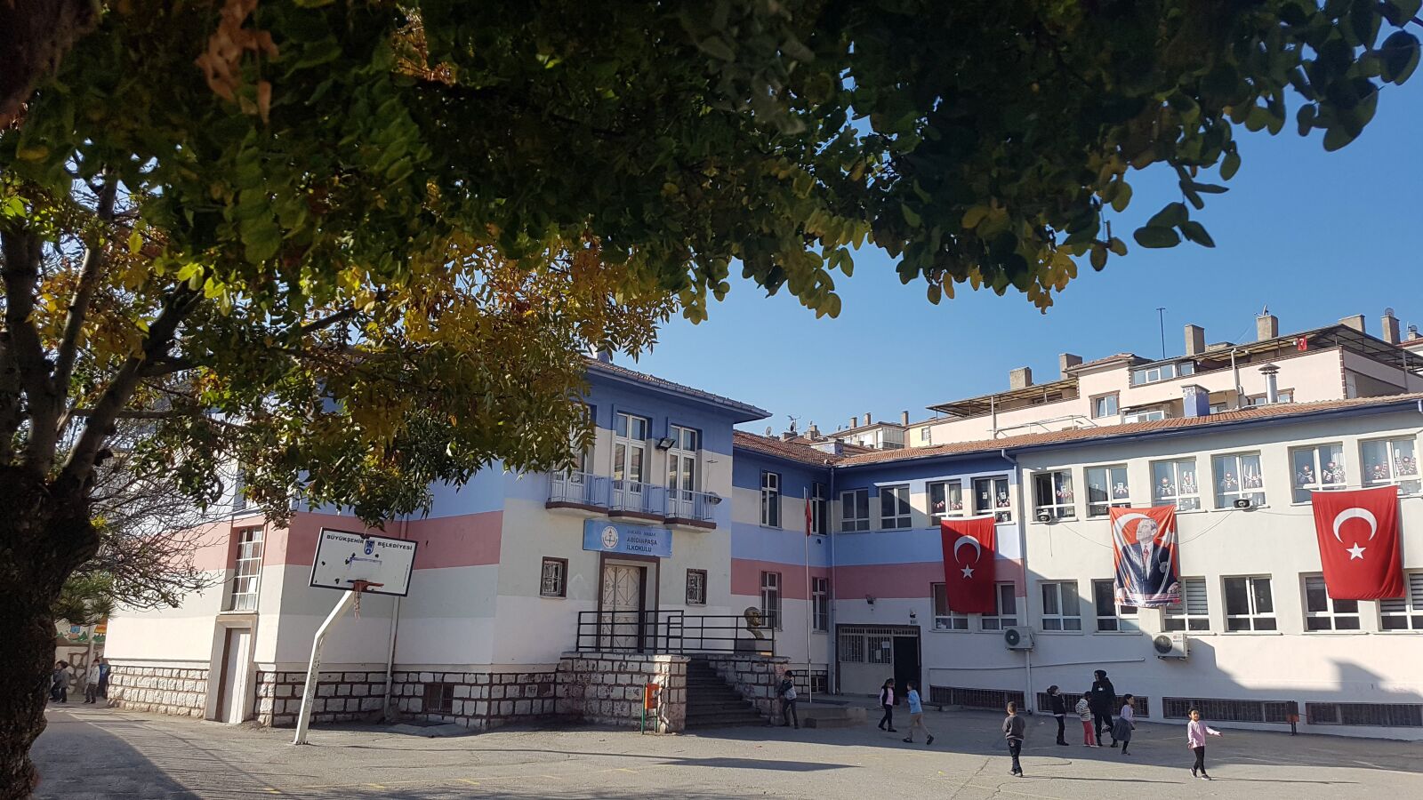 Samsung Galaxy S7 Edge sample photo. School, student, turkey photography