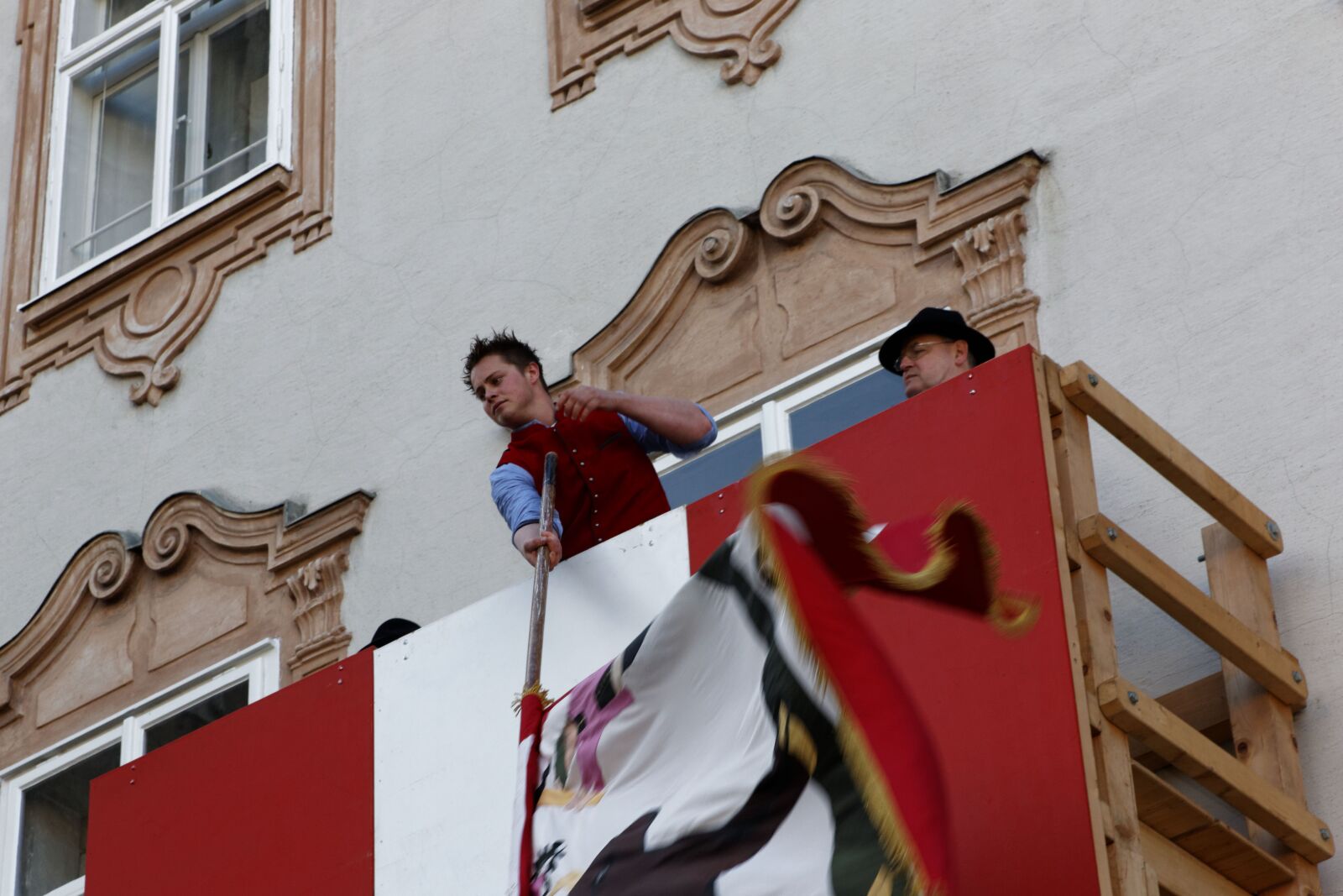 Canon EF 24-105mm F4L IS USM sample photo. Salzburg fleischer, the butcher's photography