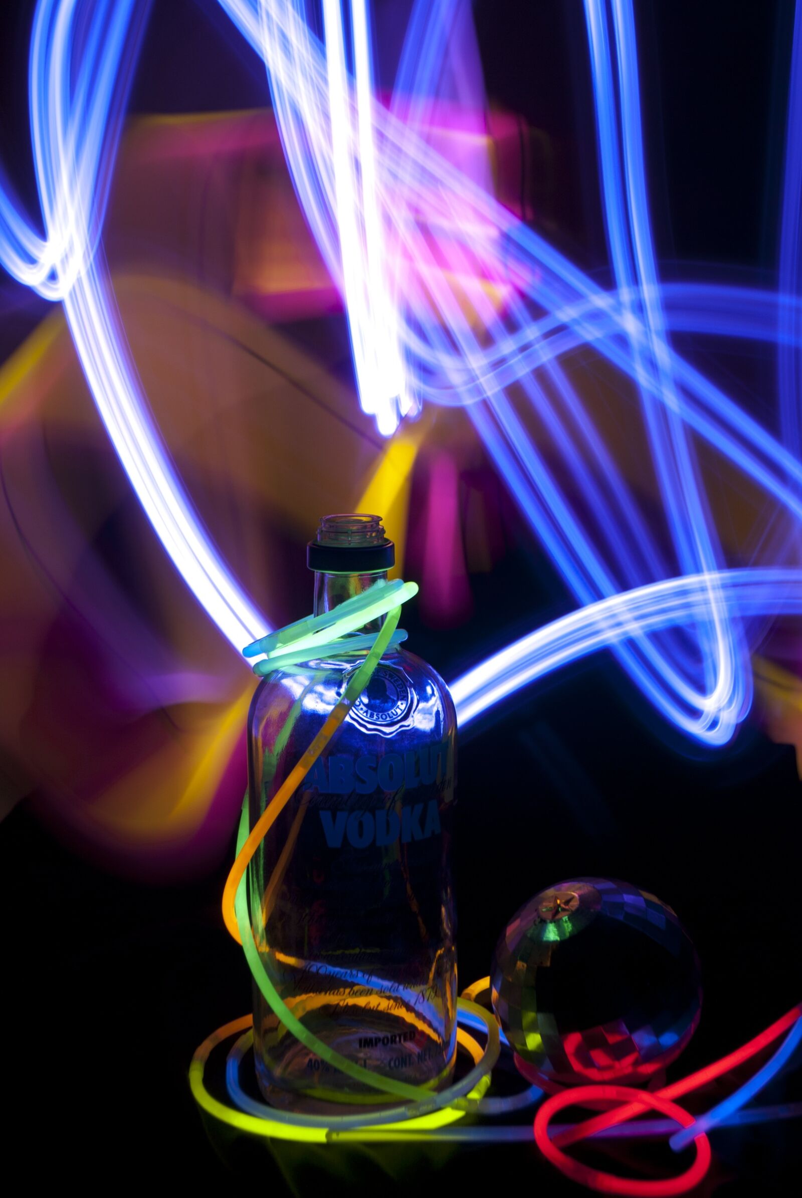 Nikon D80 sample photo. Party, neon, bottle photography