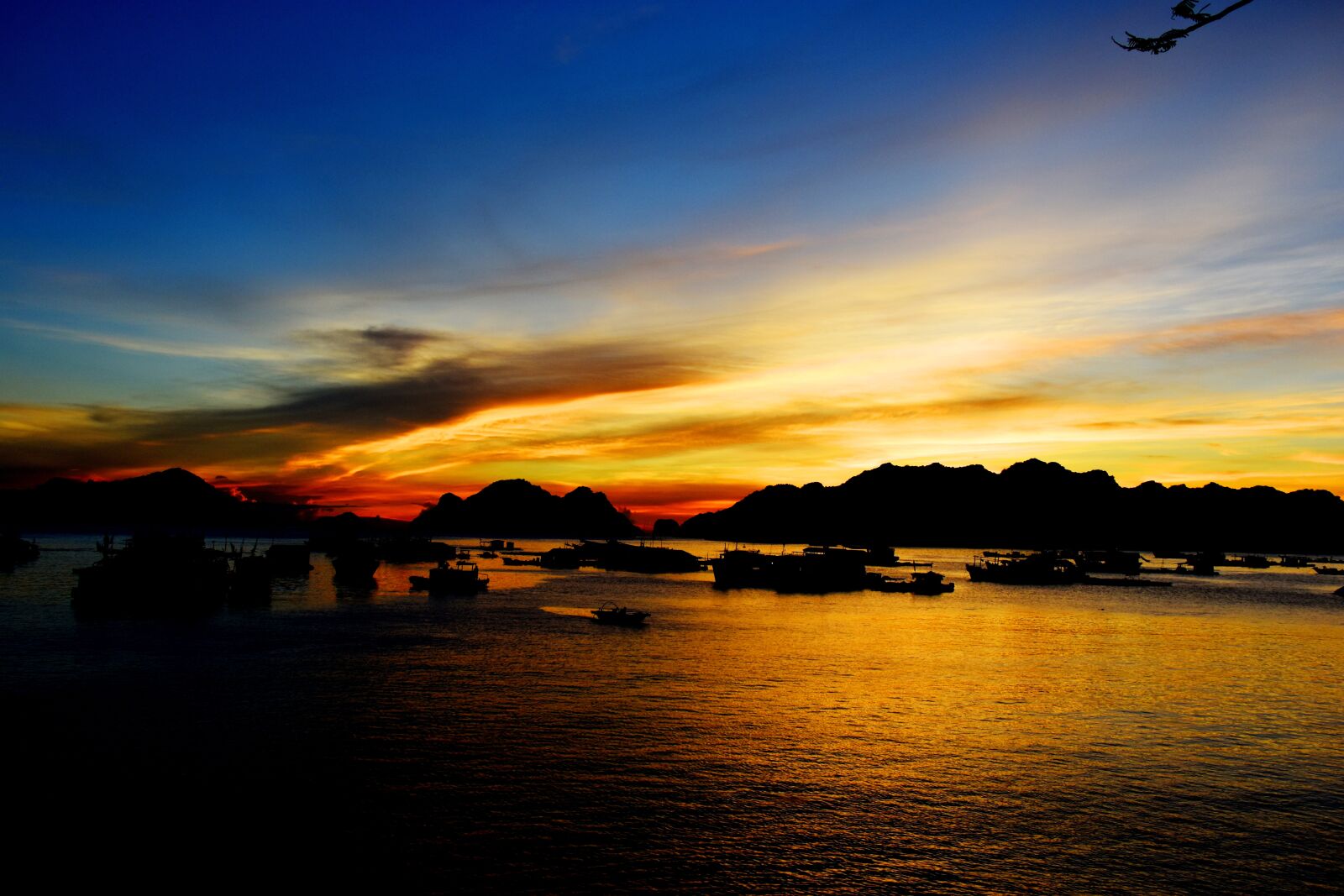 Nikon D7200 sample photo. Sea, island, sunset photography