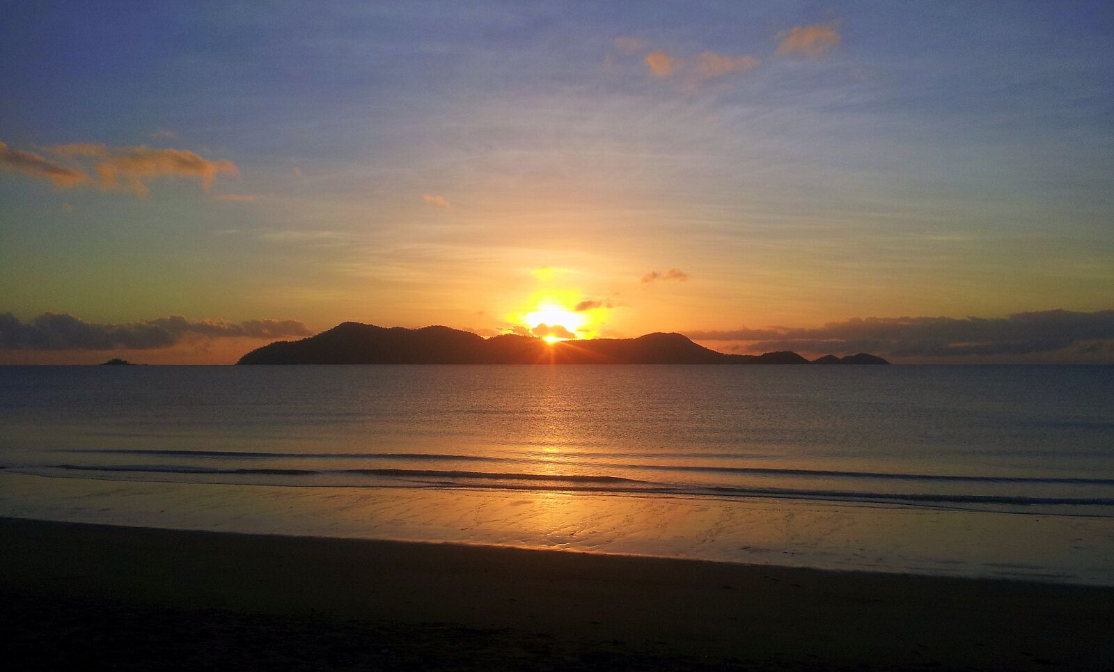 Samsung Galaxy S2 sample photo. Beach, island, tropic photography