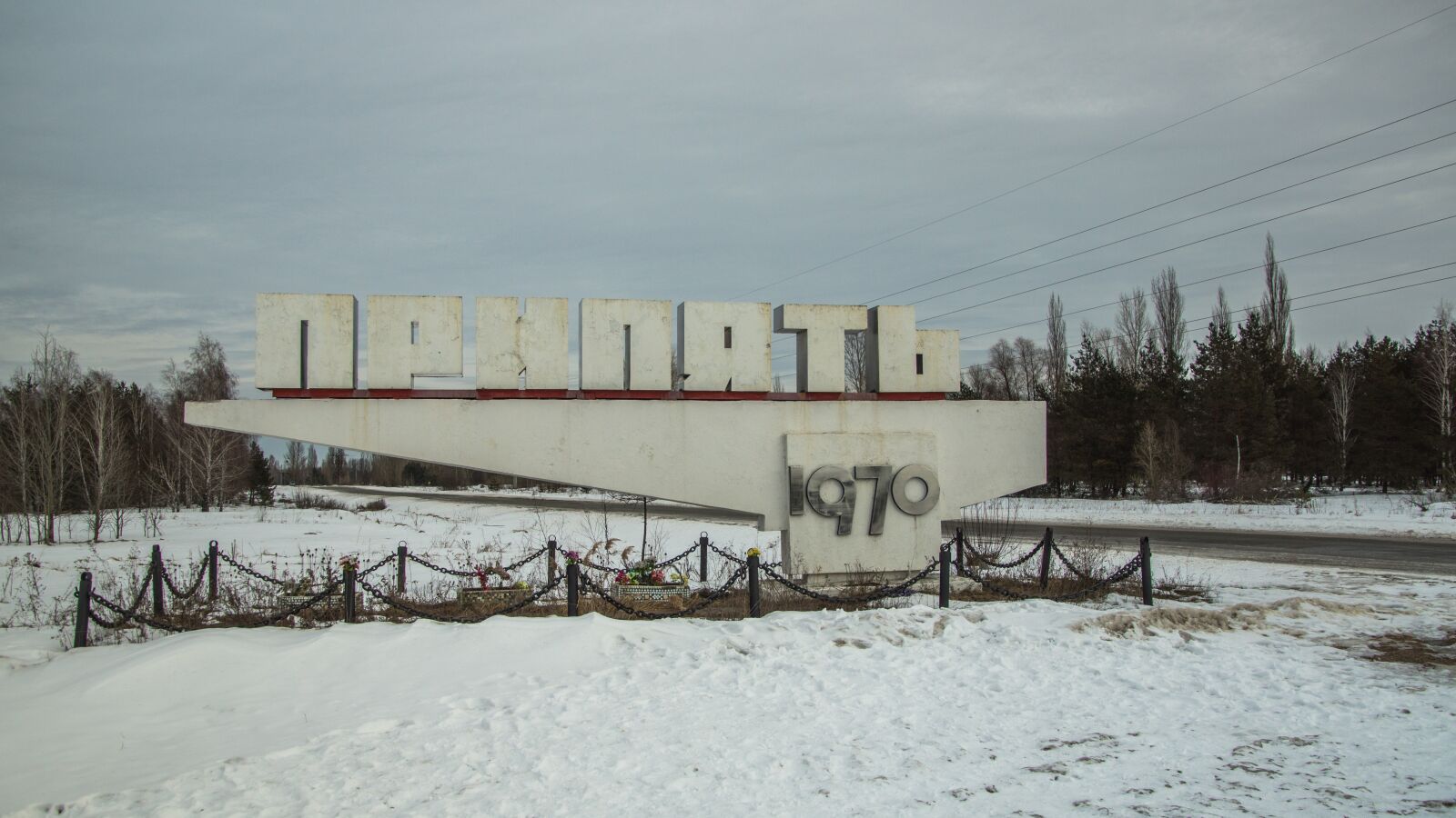 Sony SLT-A65 (SLT-A65V) sample photo. Chernobyl, town sign, city photography