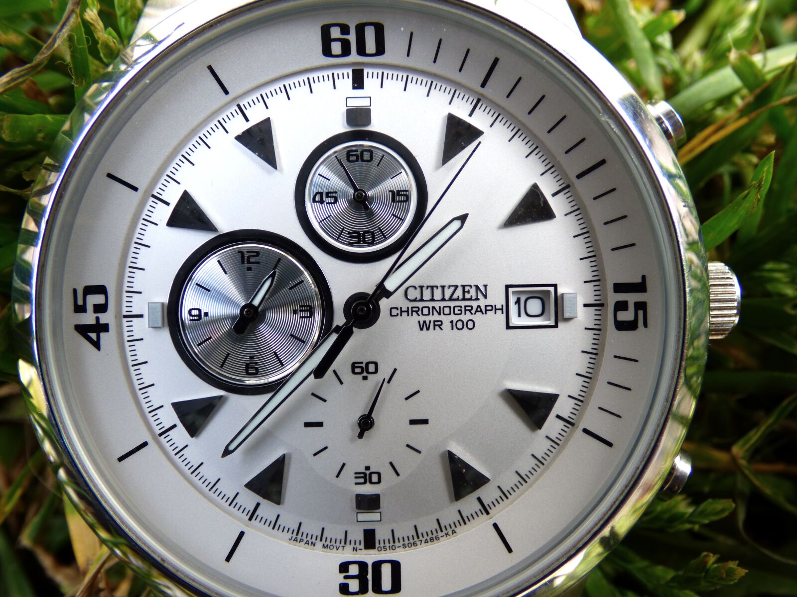 Panasonic Lumix DMC-FZ70 sample photo. Clock, submersible, chronometer photography