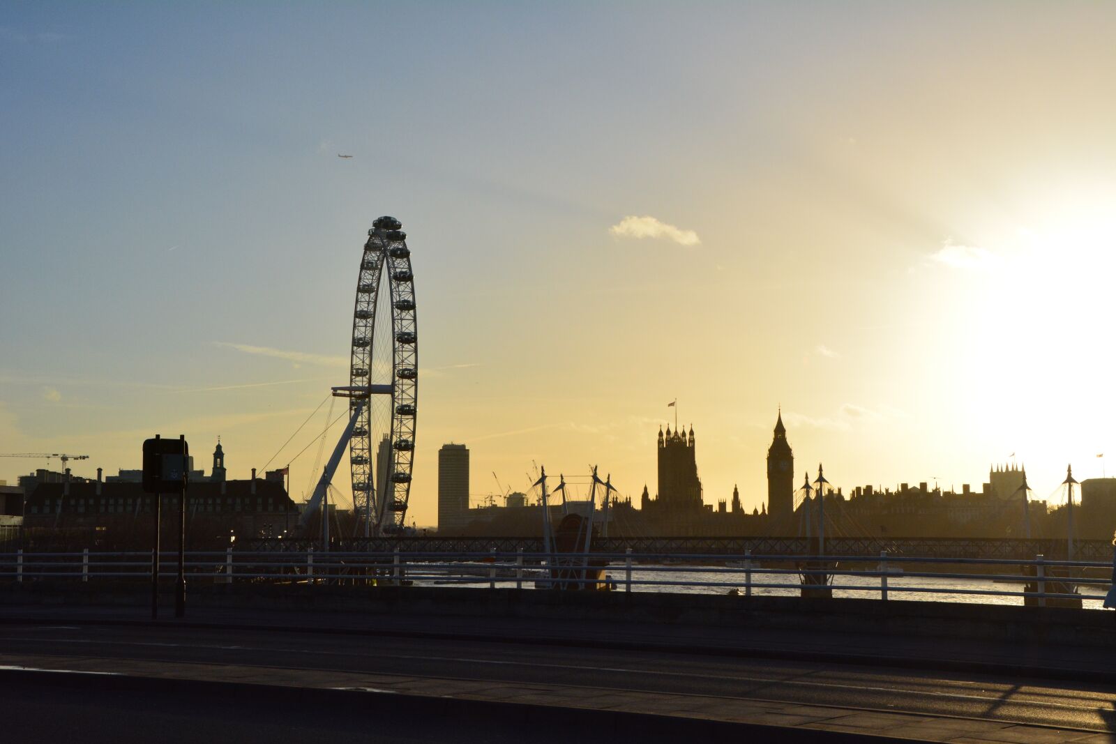 Nikon D5200 sample photo. London, sunset, ferris wheel photography