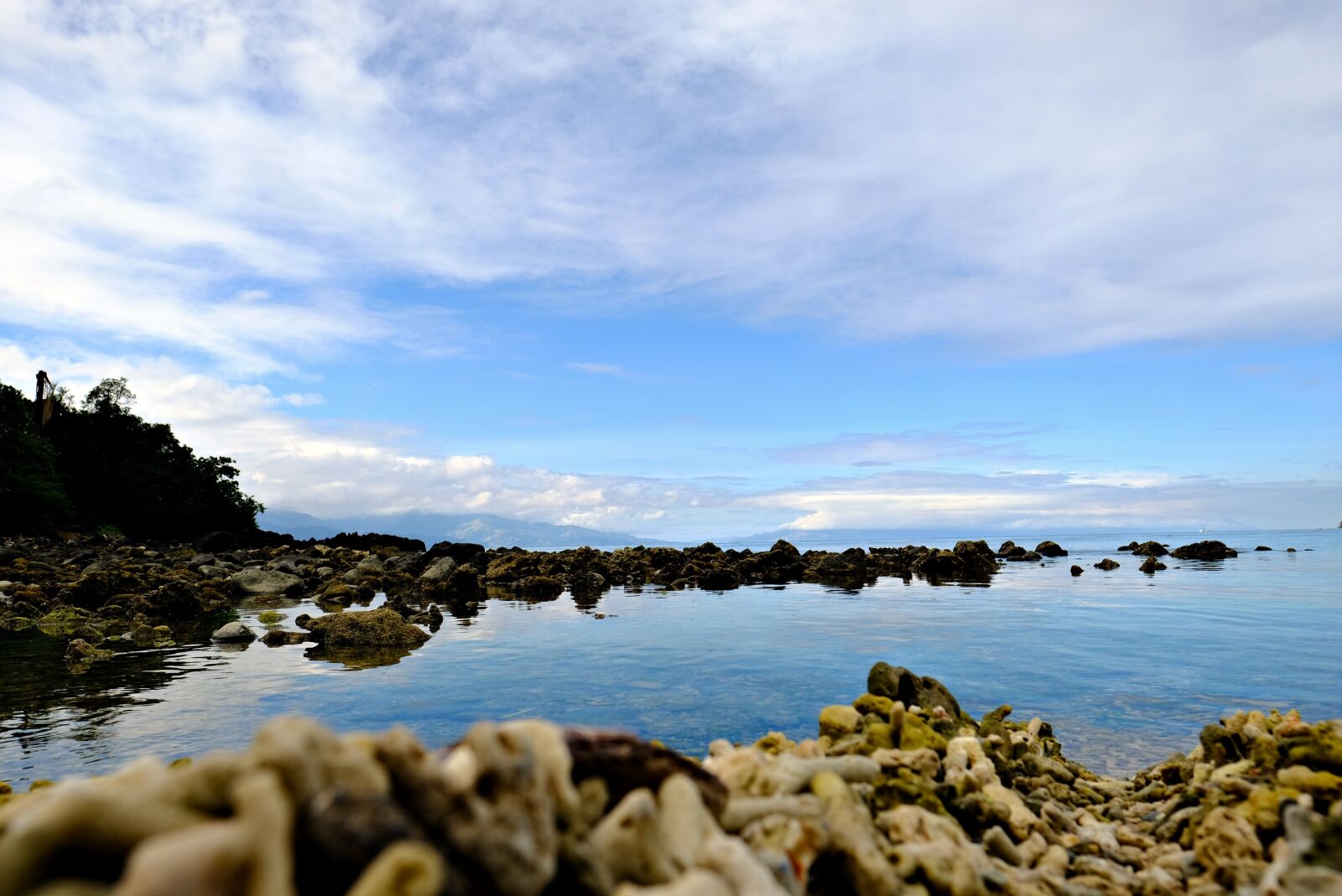 Fujifilm X-T2 + Fujifilm XF 16mm F1.4 R WR sample photo. See even, see the photography