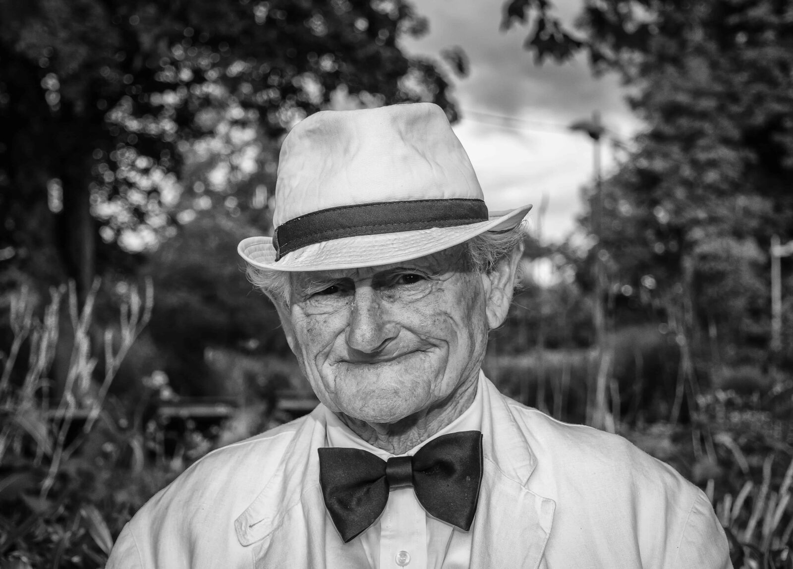 Nikon D3300 sample photo. Elderly, portrait, monochrome, man photography