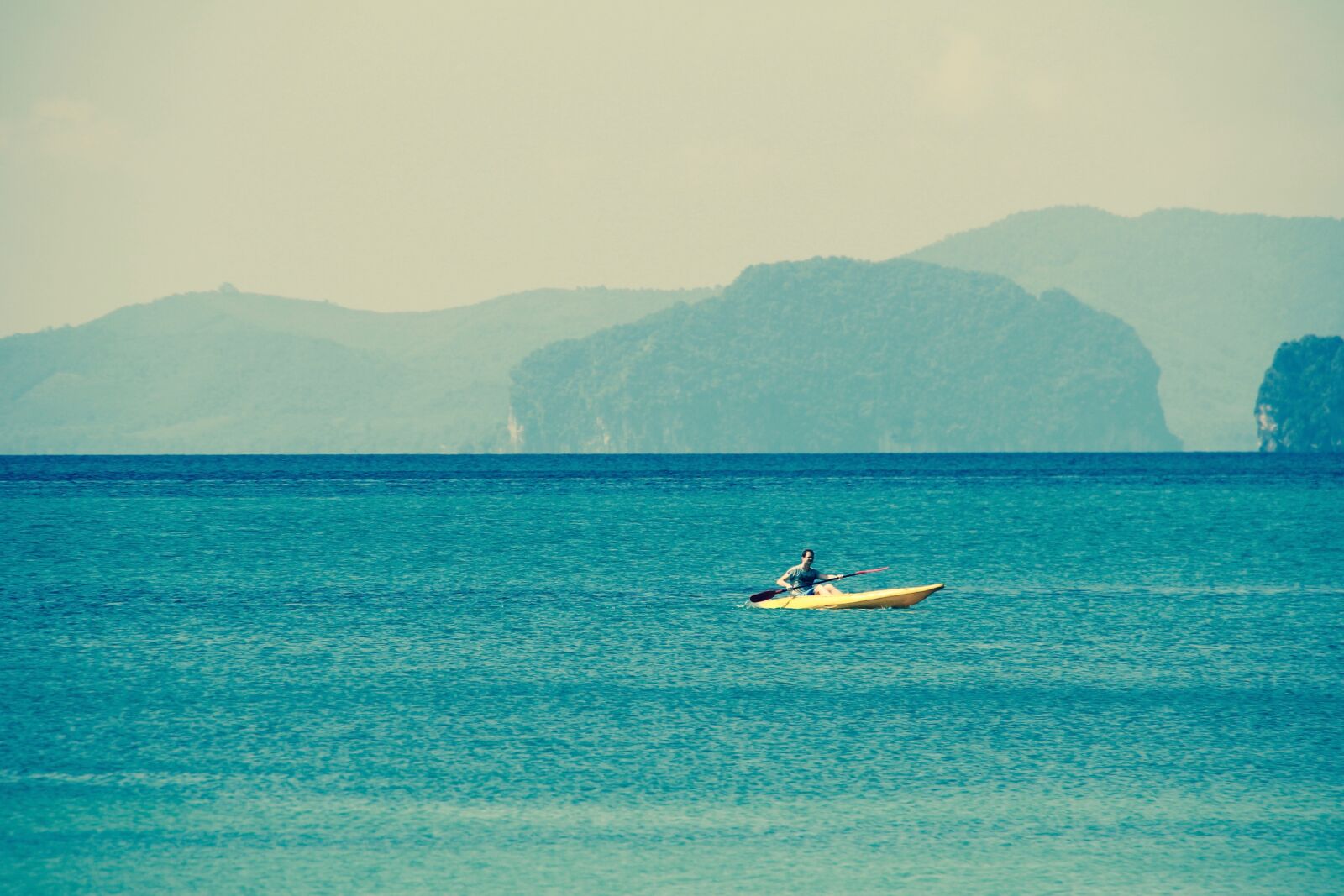 Canon EOS 60D sample photo. Sea, boat, thailand photography