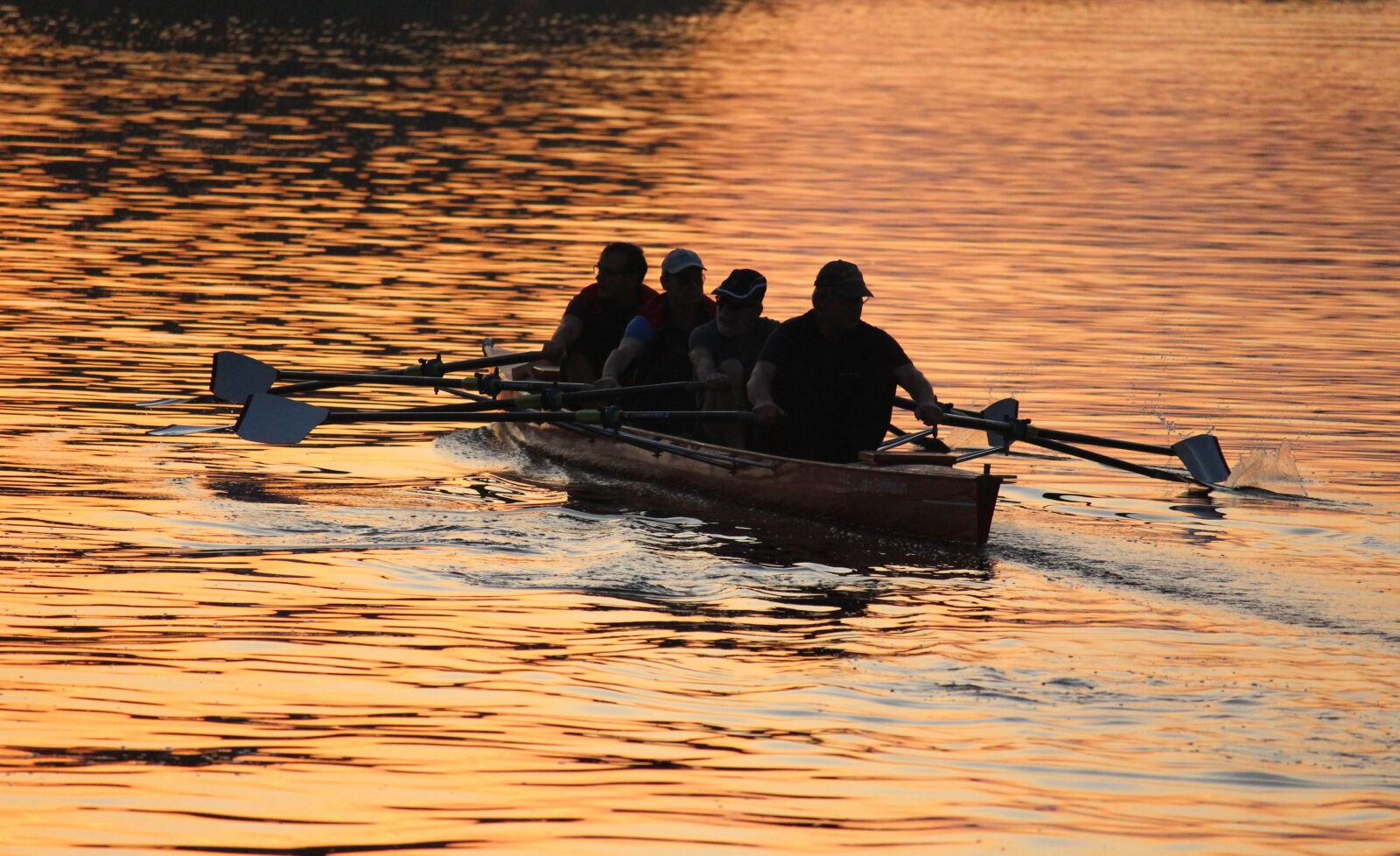 Canon EF-S 55-250mm F4-5.6 IS STM sample photo. Sunset, rowing, paddle boat photography