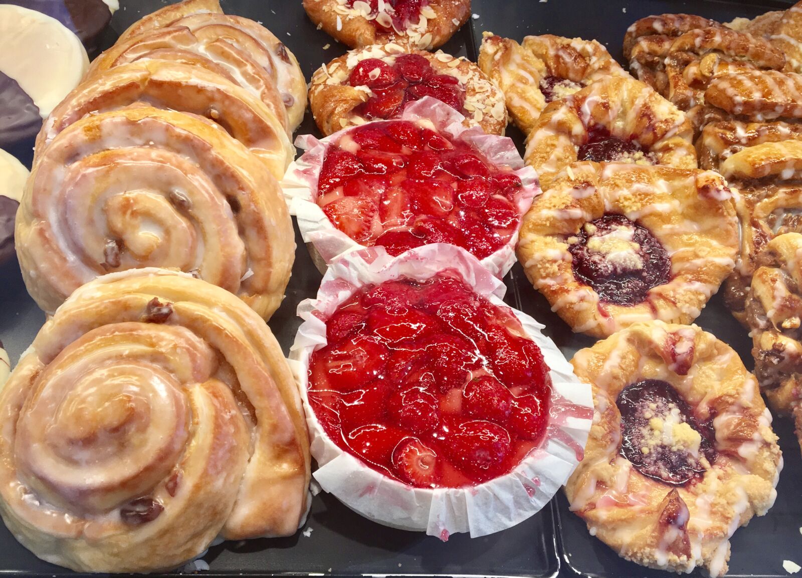 Apple iPhone 6s sample photo. Bread, bakery, eat photography