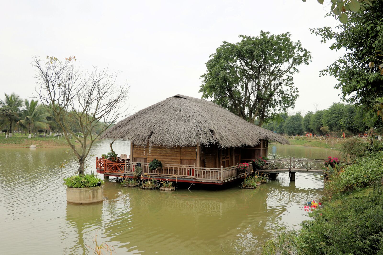 Canon EF-S 18-135mm F3.5-5.6 IS USM sample photo. Viet nam, sustainability photography