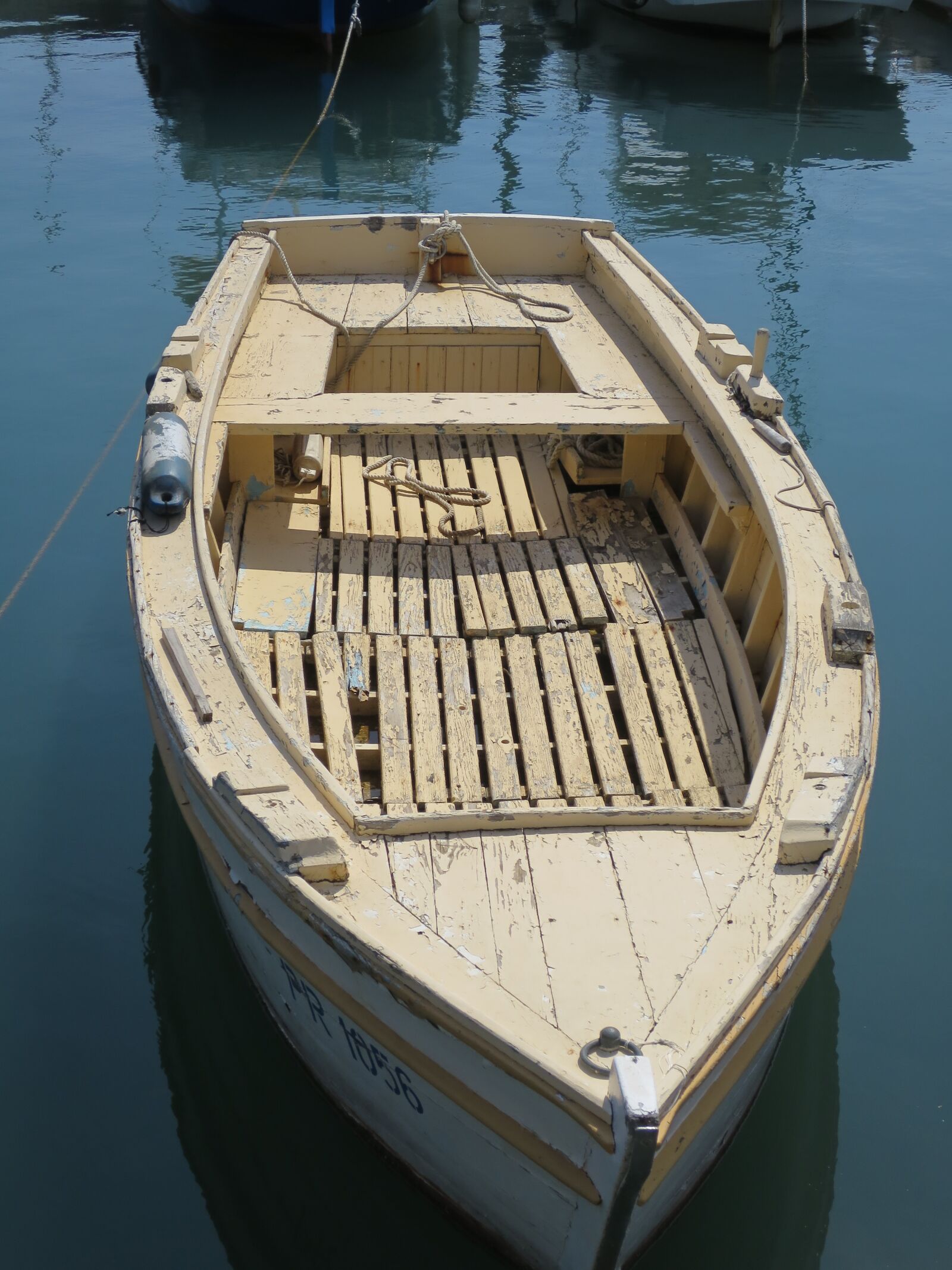 Canon PowerShot S120 sample photo. Rowing boat, boat, water photography