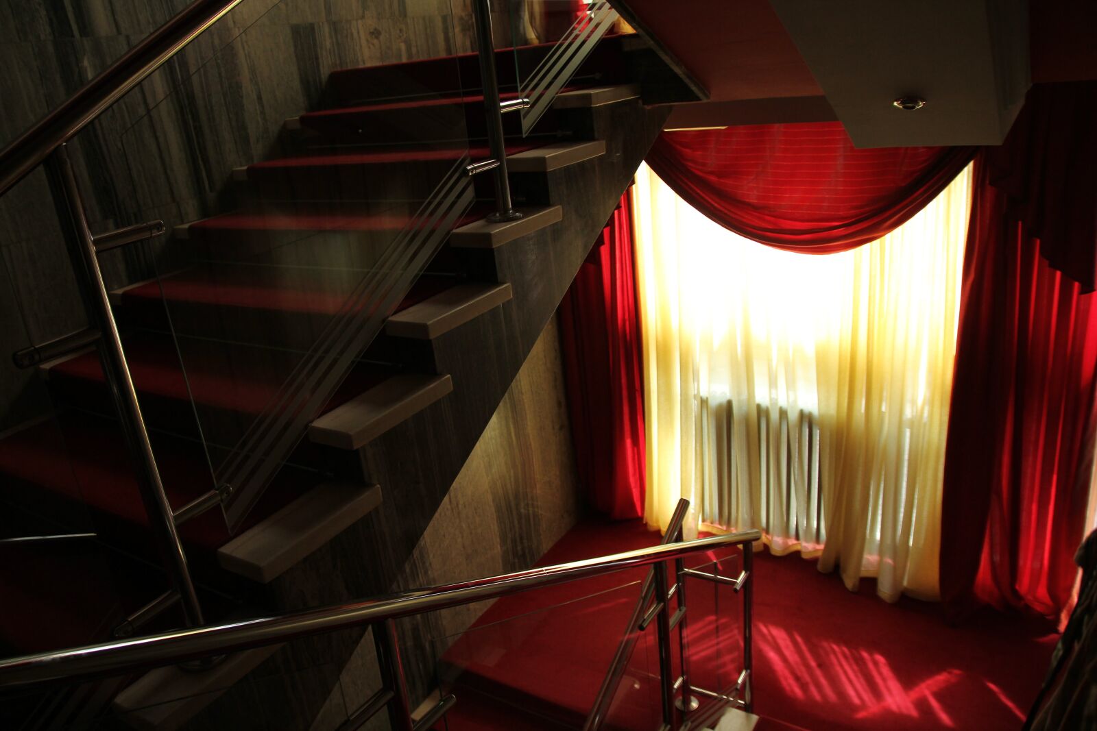 Canon EOS 7D sample photo. Curtain, luxury, modern, red photography