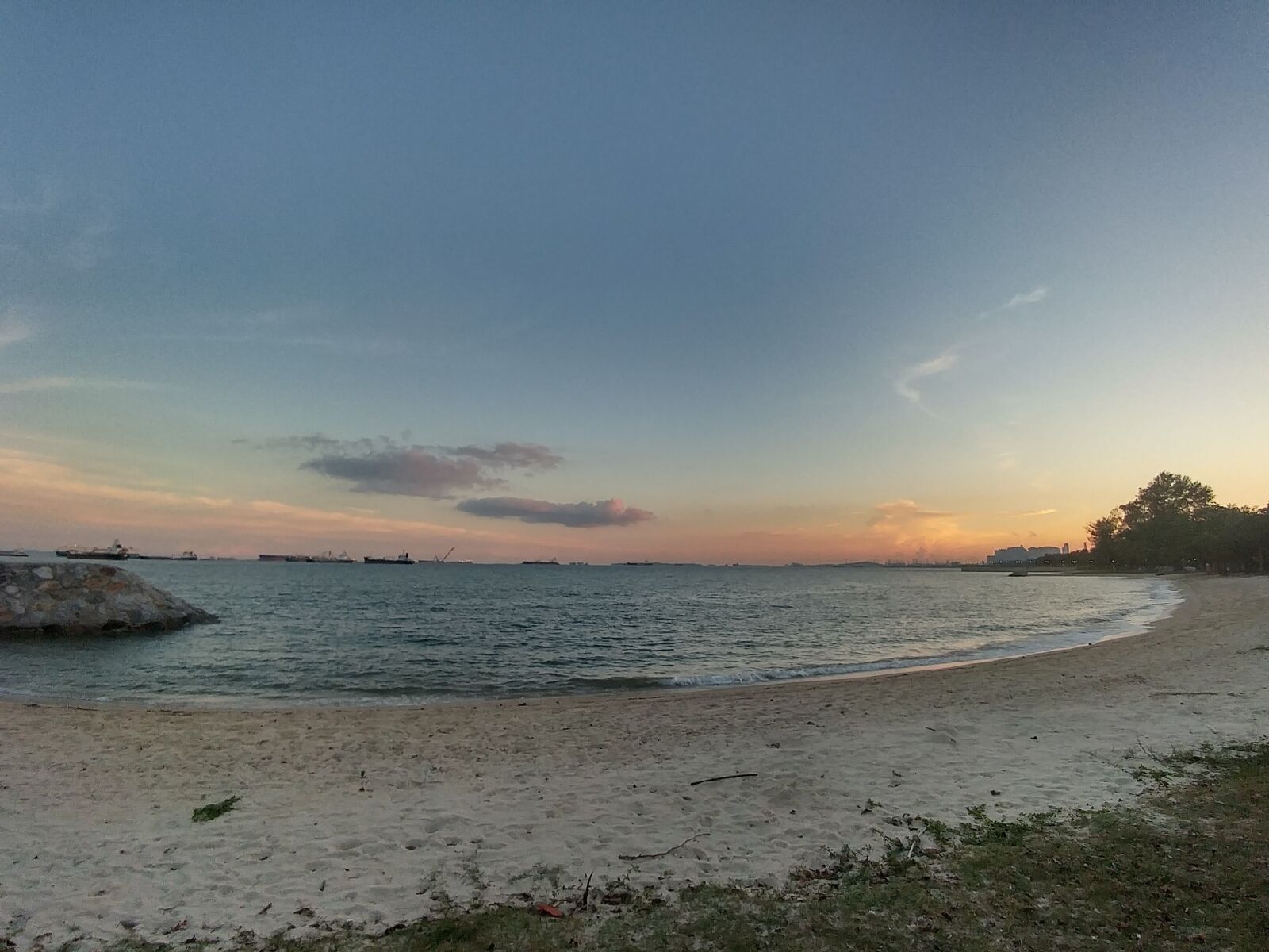 LG G5 sample photo. Sunset, ocean, shore photography