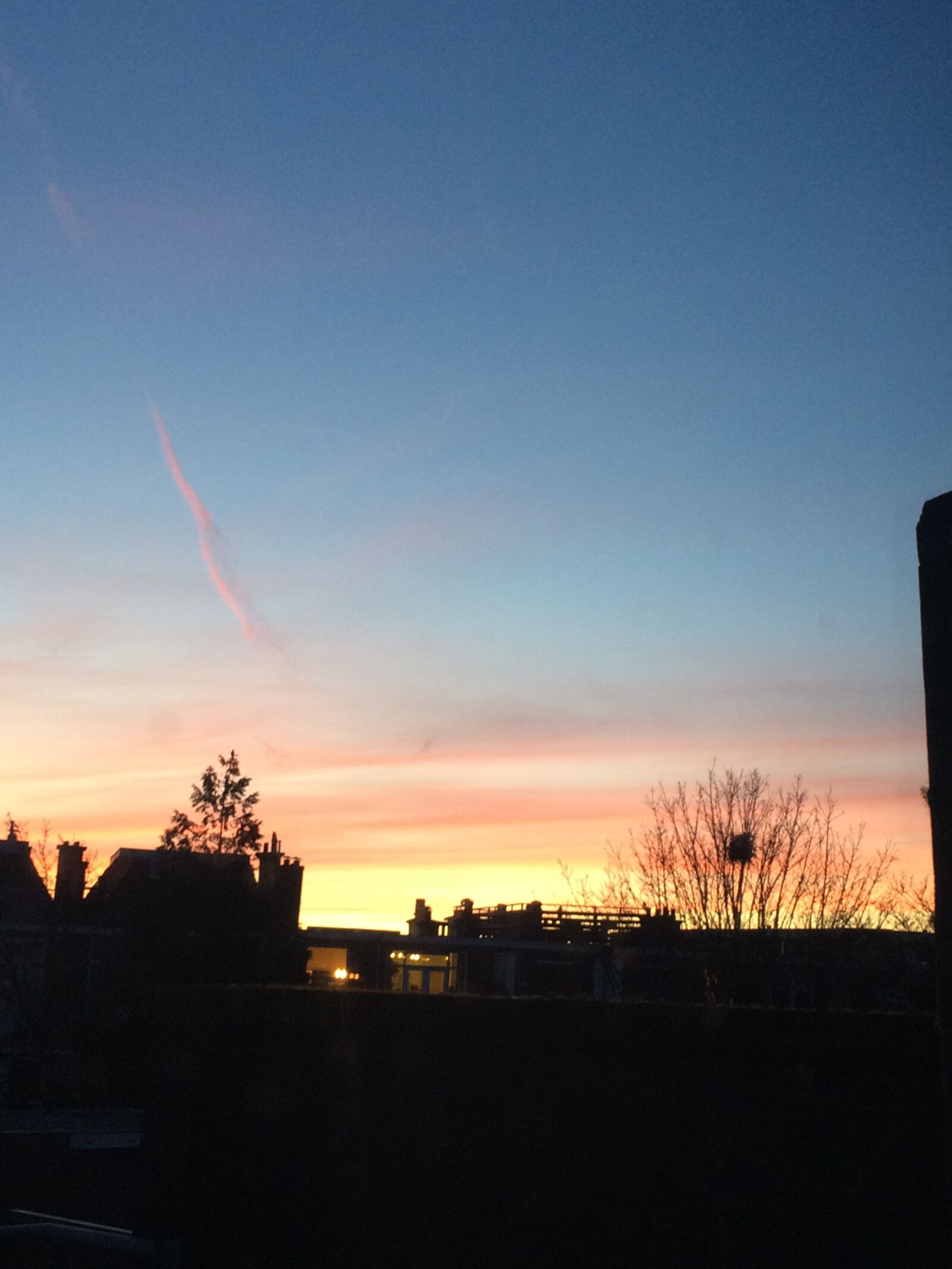 iPhone 5s back camera 4.15mm f/2.2 sample photo. Sunset, sun, horizon photography