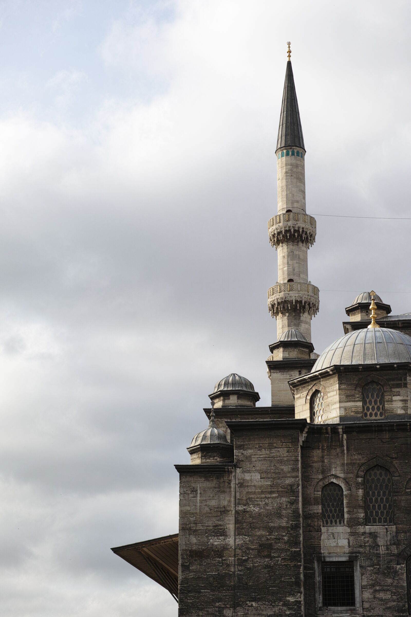 Sigma DP3 Merrill sample photo. Cami, minaret, istanbul photography