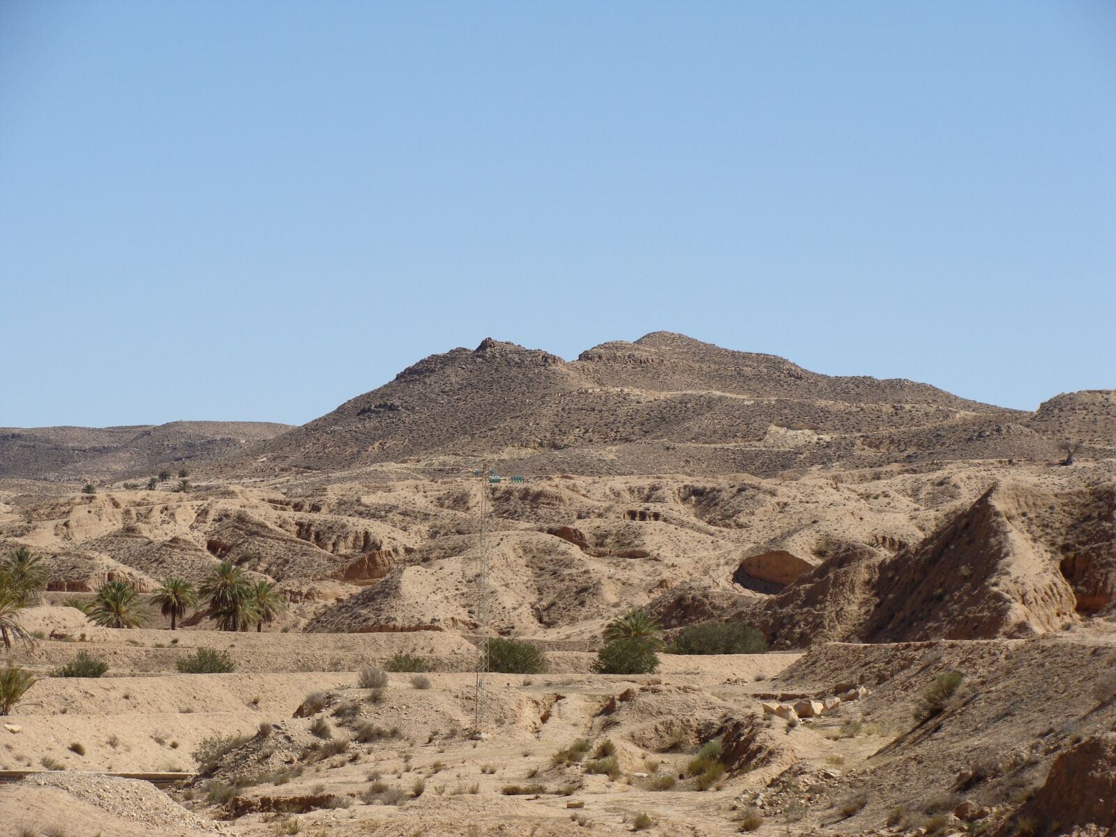 Sony Cyber-shot DSC-H10 sample photo. Sahara, africa, desert photography