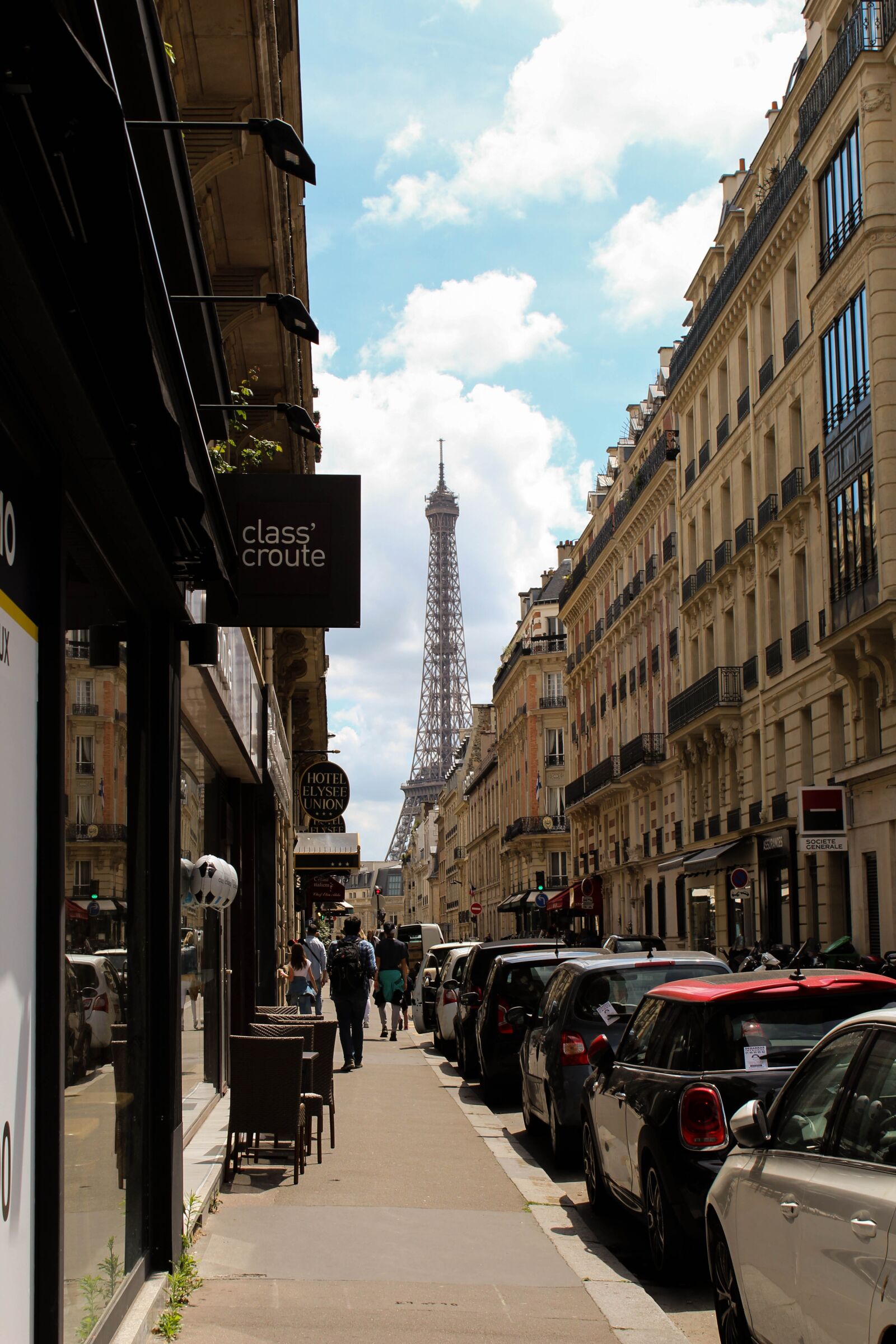Canon EOS 1300D (EOS Rebel T6 / EOS Kiss X80) sample photo. Paris, france, architecture photography