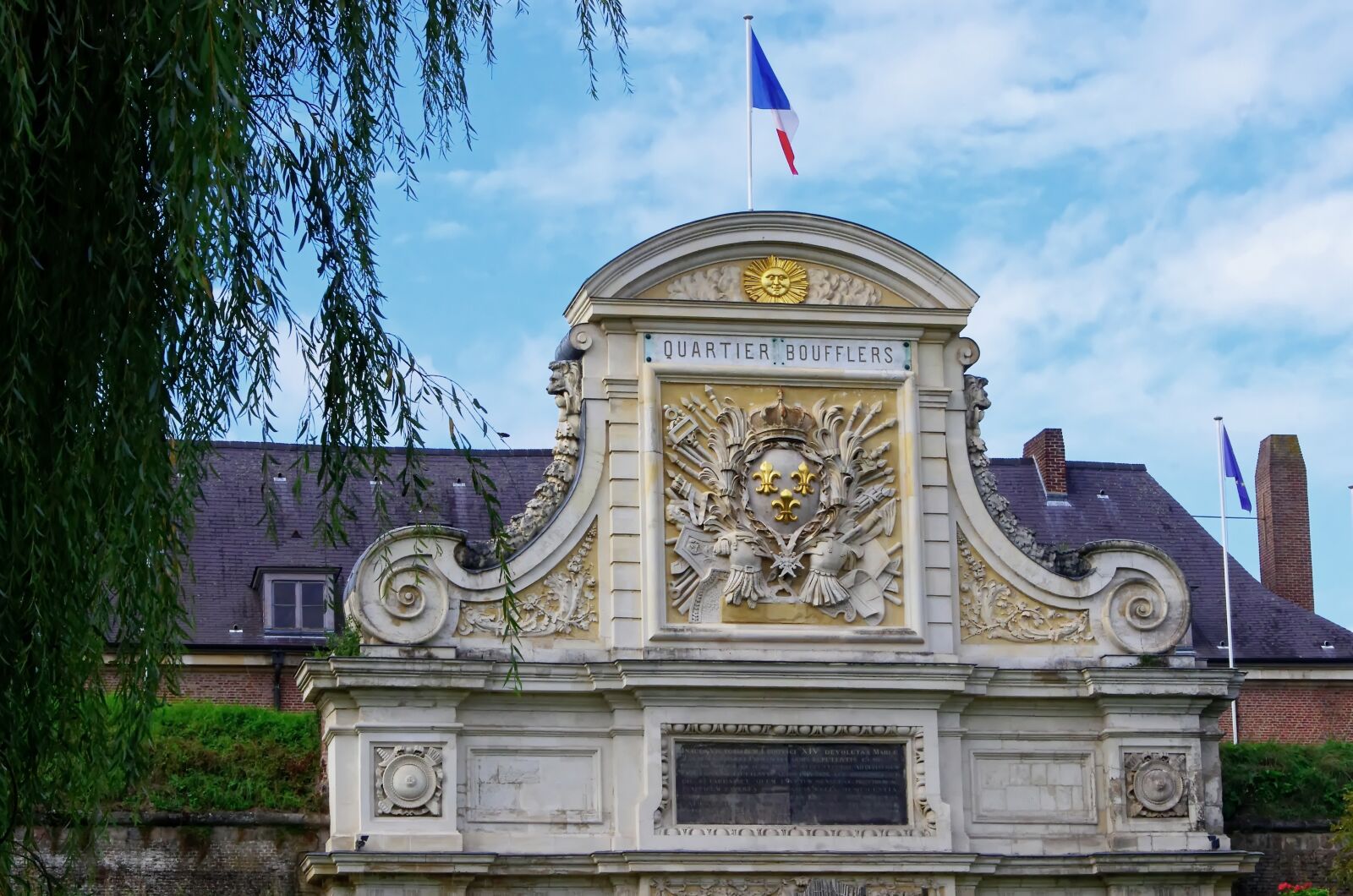 Pentax K-5 sample photo. Lille, citadel, pediment photography