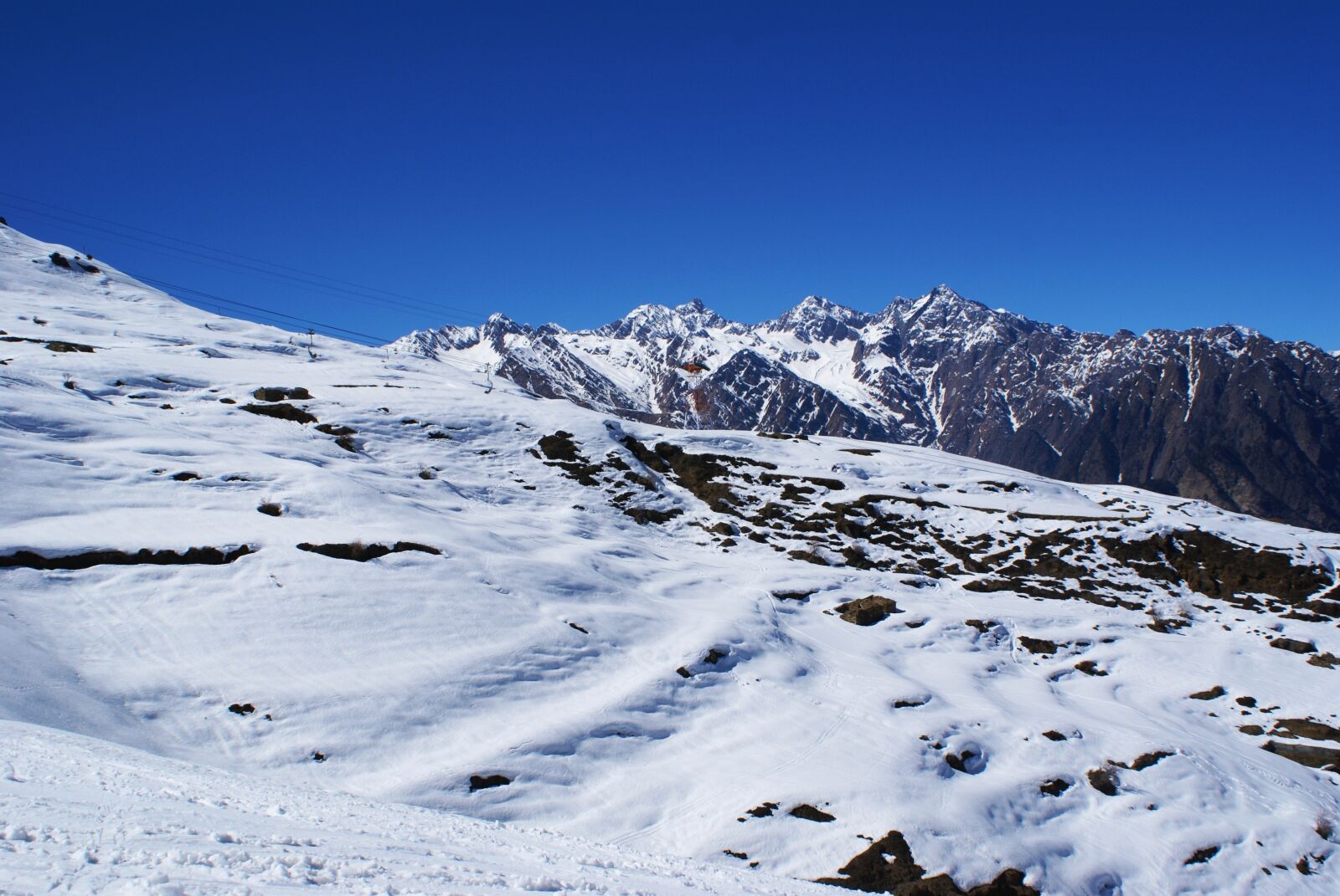 Sony Alpha DSLR-A100 sample photo. Background, landscape, snow photography