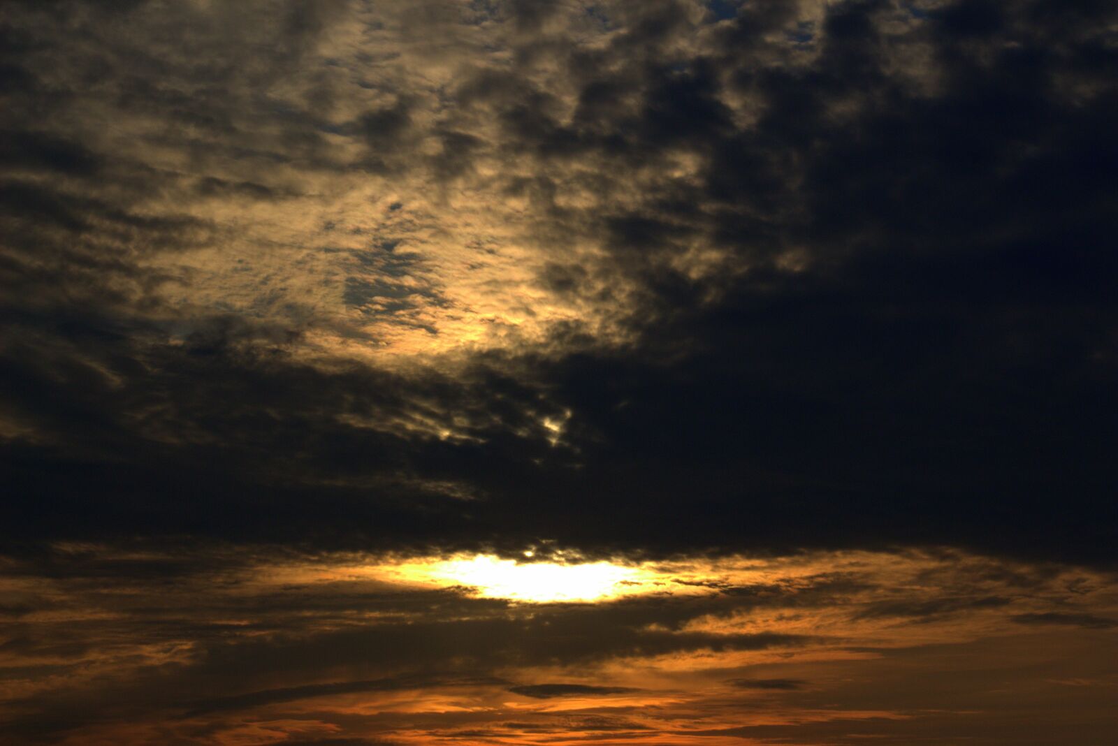 Canon EOS 650D (EOS Rebel T4i / EOS Kiss X6i) sample photo. Sunrise, sun, morgenrot photography