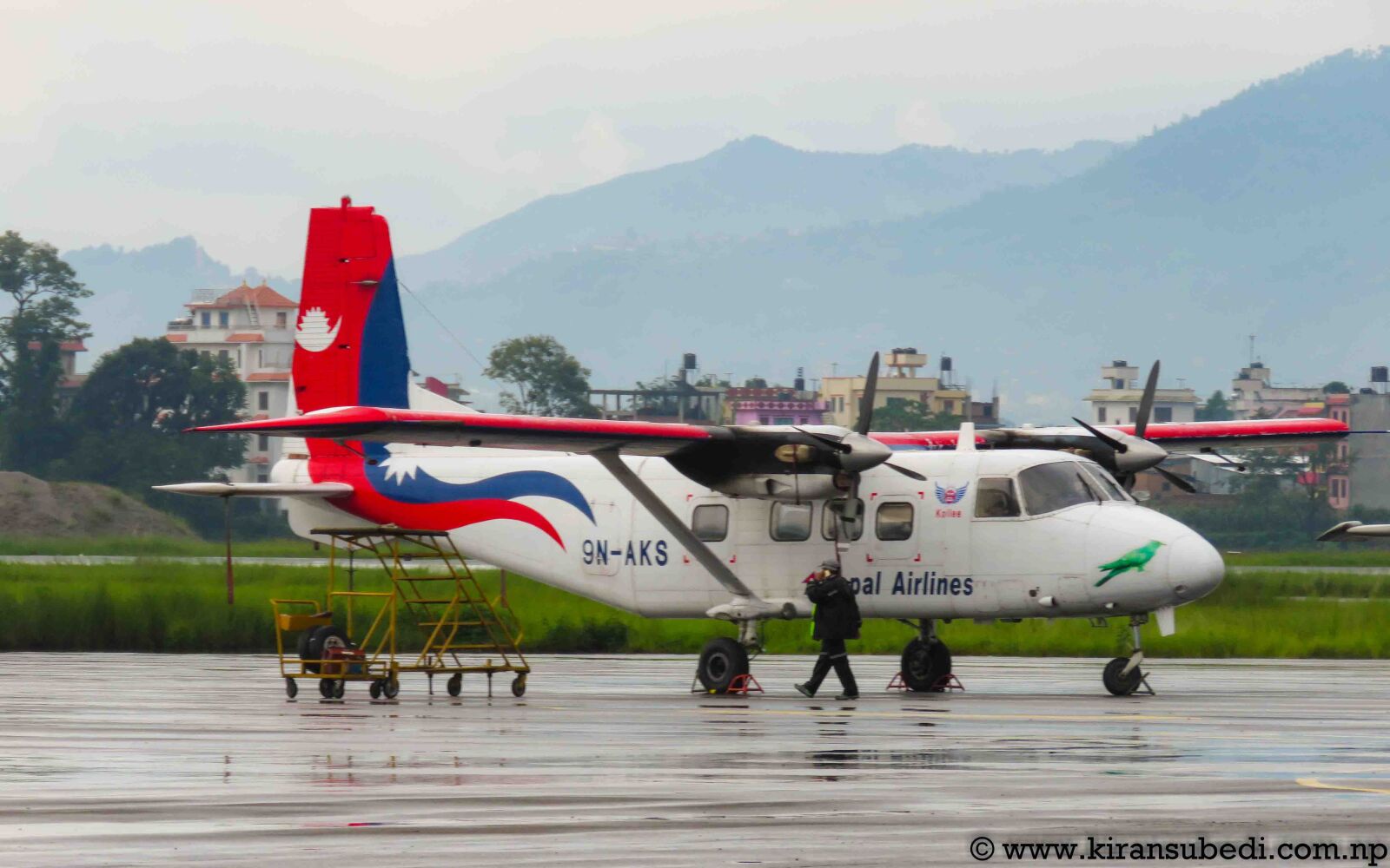 Canon PowerShot SX60 HS sample photo. Nepal airlines, aircraft, y12e photography