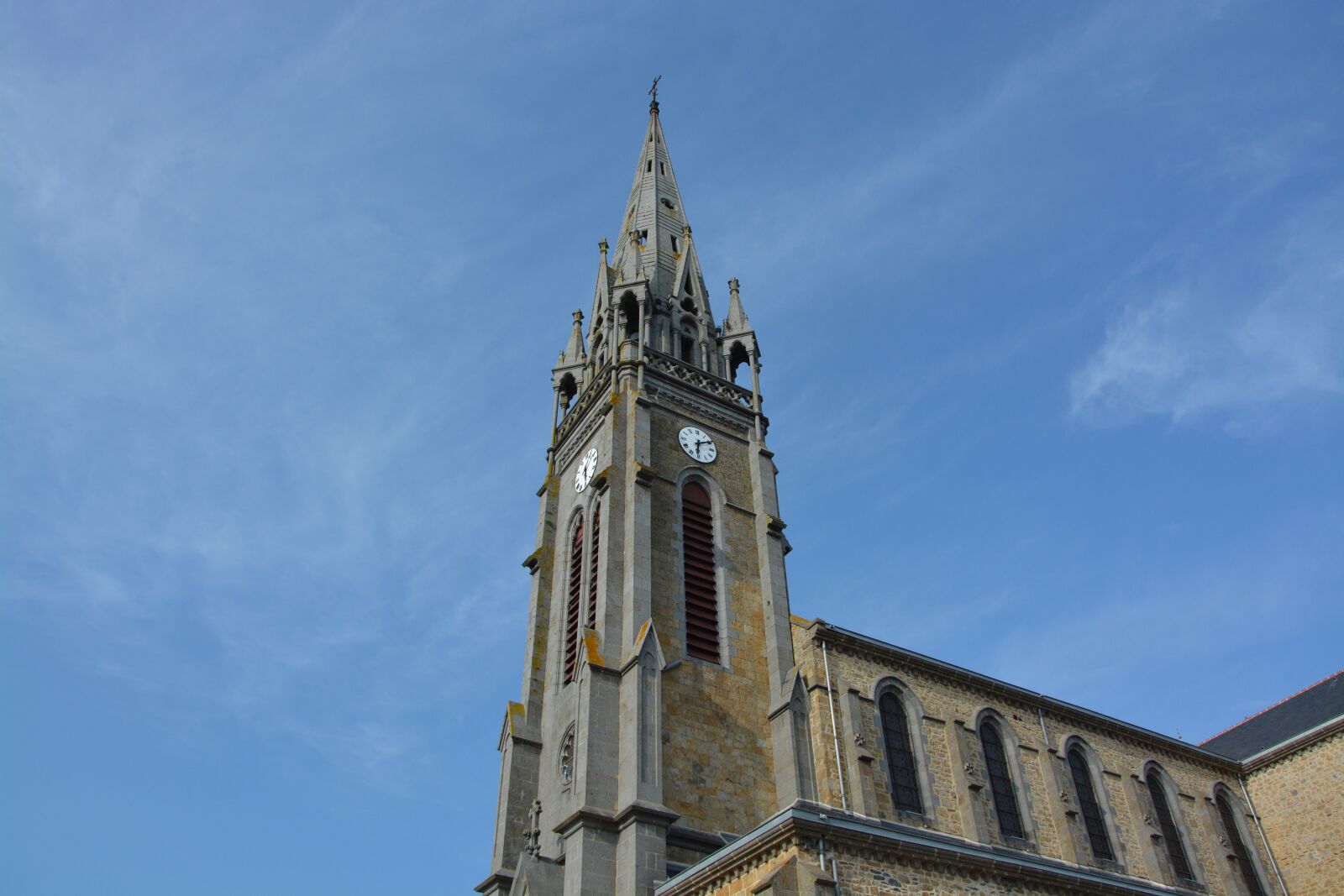 Nikon D5200 sample photo. Church, tower profile, sculpture photography