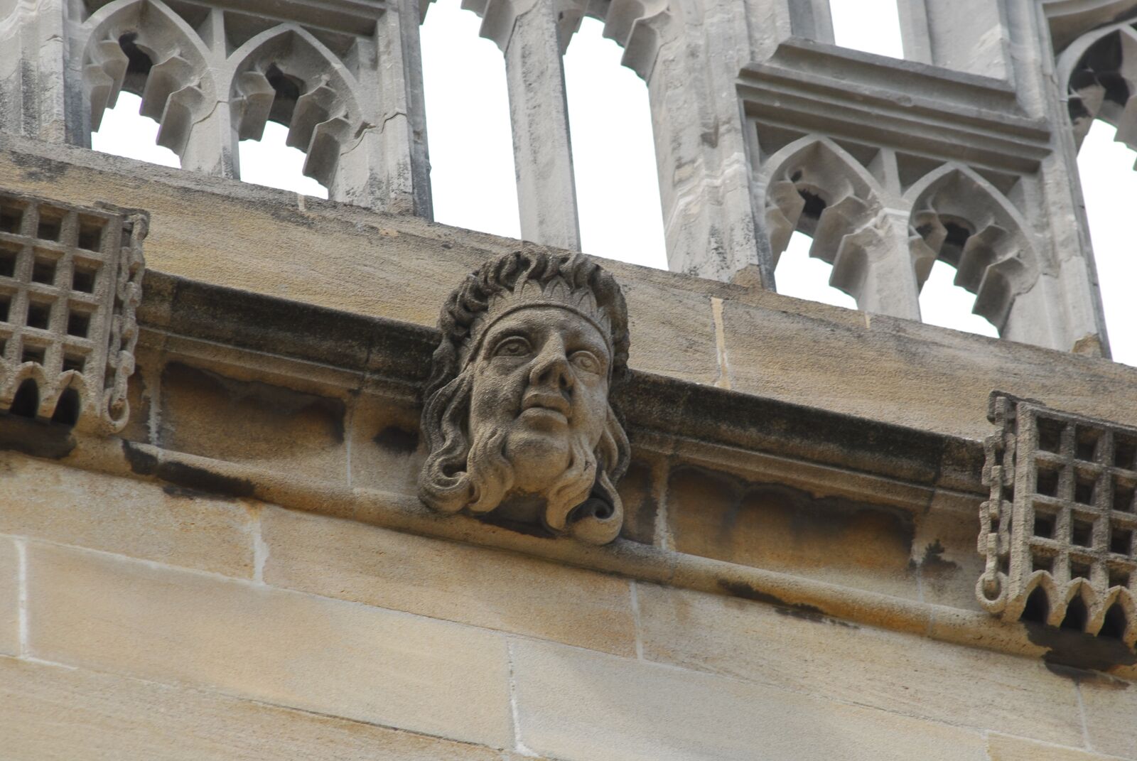Nikon D200 sample photo. Windsor castle, lamp, crown photography