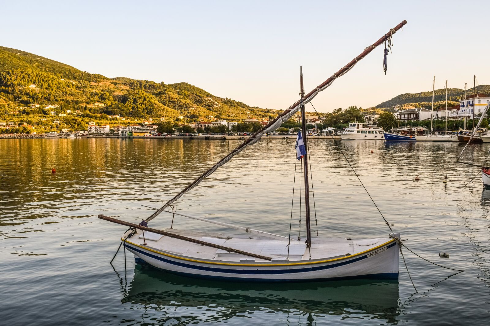 Nikon D3300 sample photo. Boat, traditional, afternoon photography