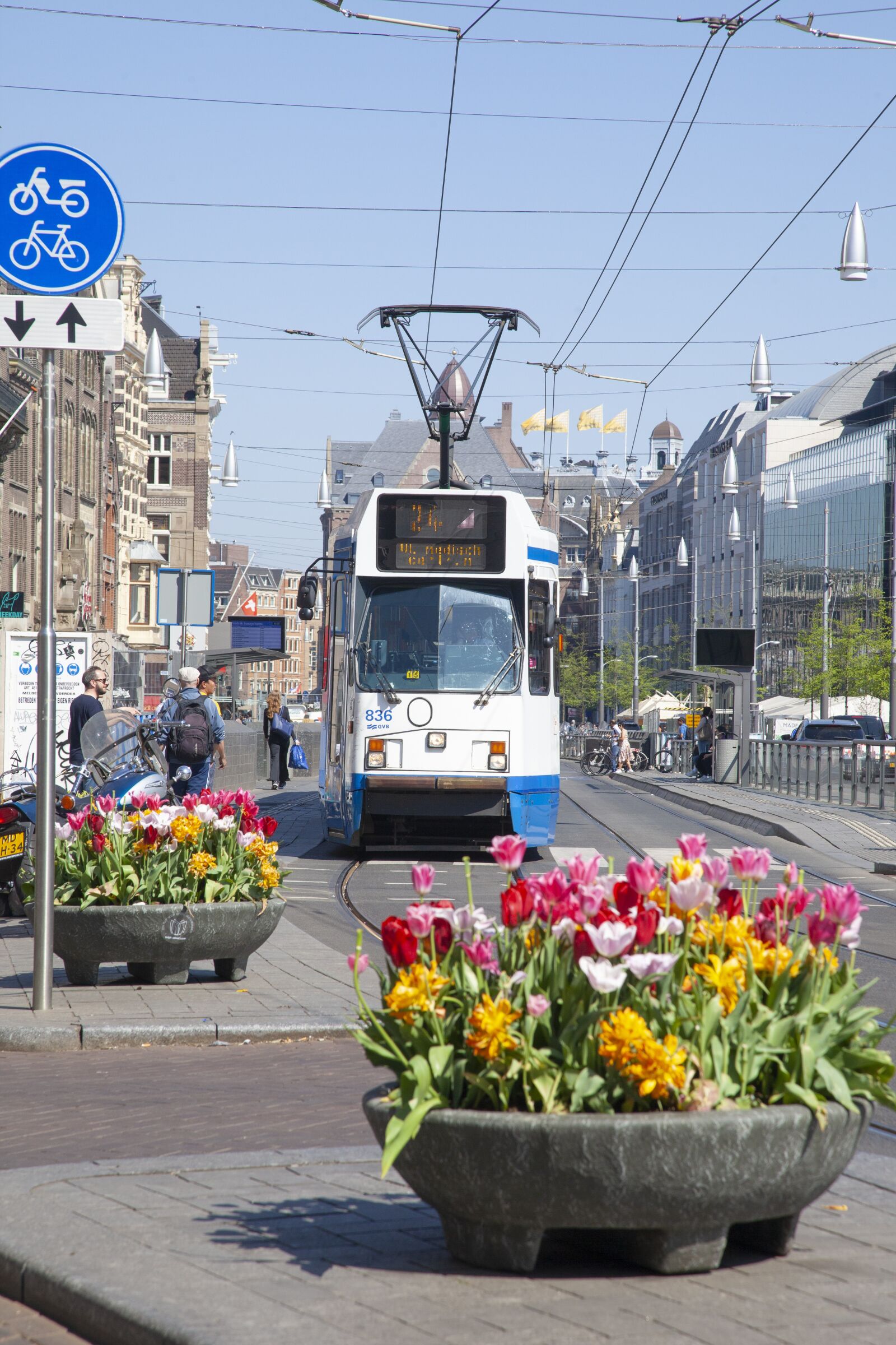 Canon EOS 5D Mark II + Canon EF 24-105mm F4L IS USM sample photo. Amsterdam, tulips, tram photography